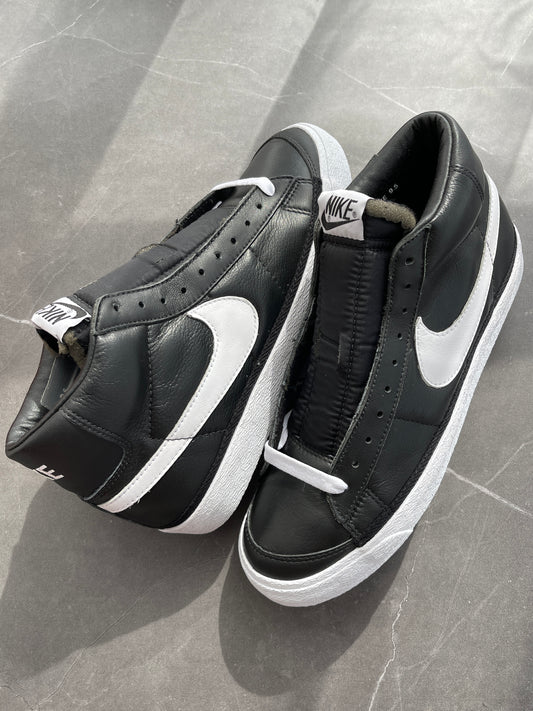 Nike Blazer Mid OG Black White 2003