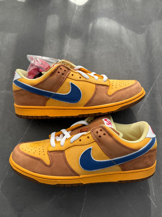 Dunk Low Premium SB Newcastle 2008