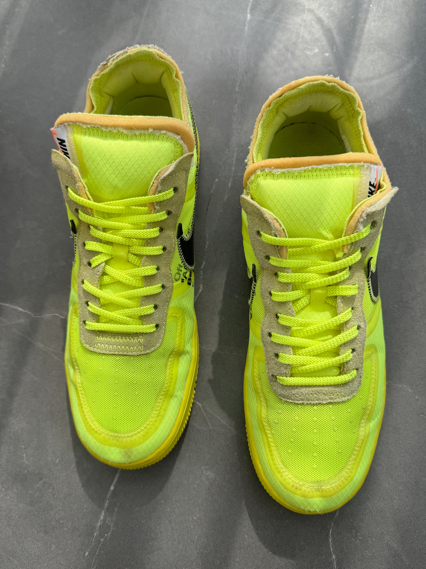 Air Force 1 Low Off-White Volt US11