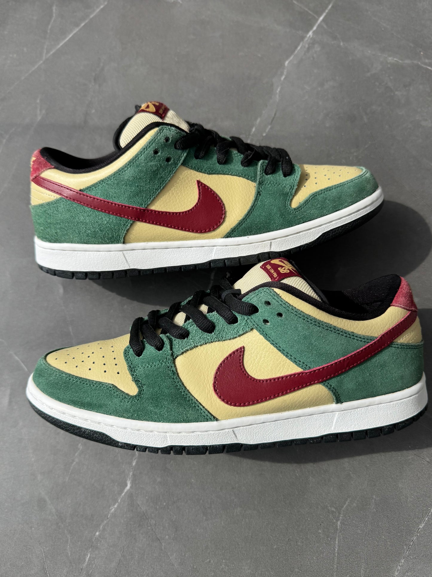 Dunk Low Pro SB Vagas Gold 2010