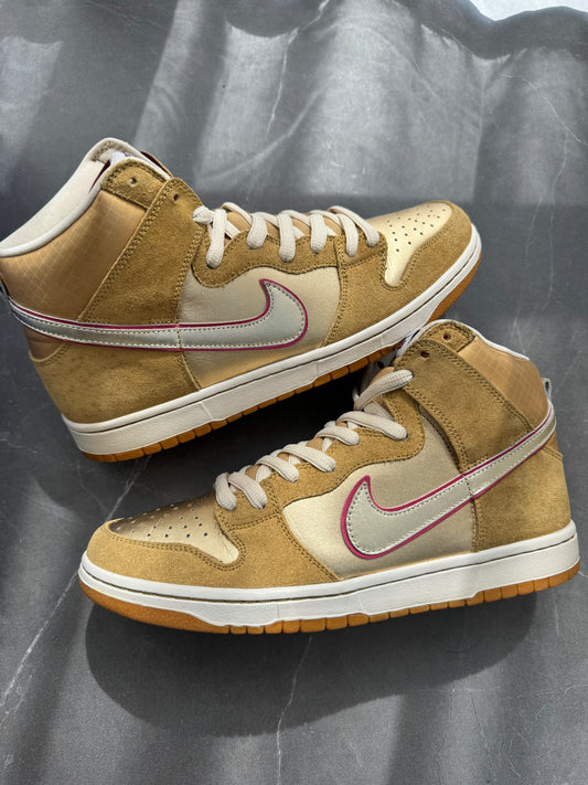 Dunk High Premium SB Koston Thai Temple 2010