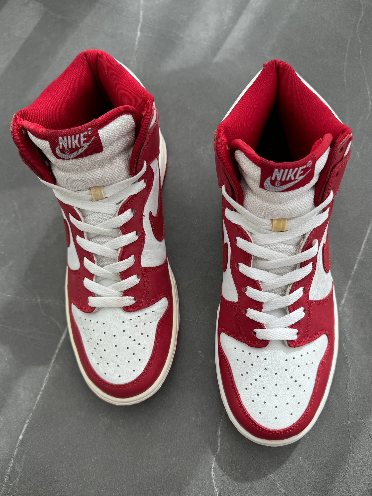 Dunk High Varsity Red White 2002