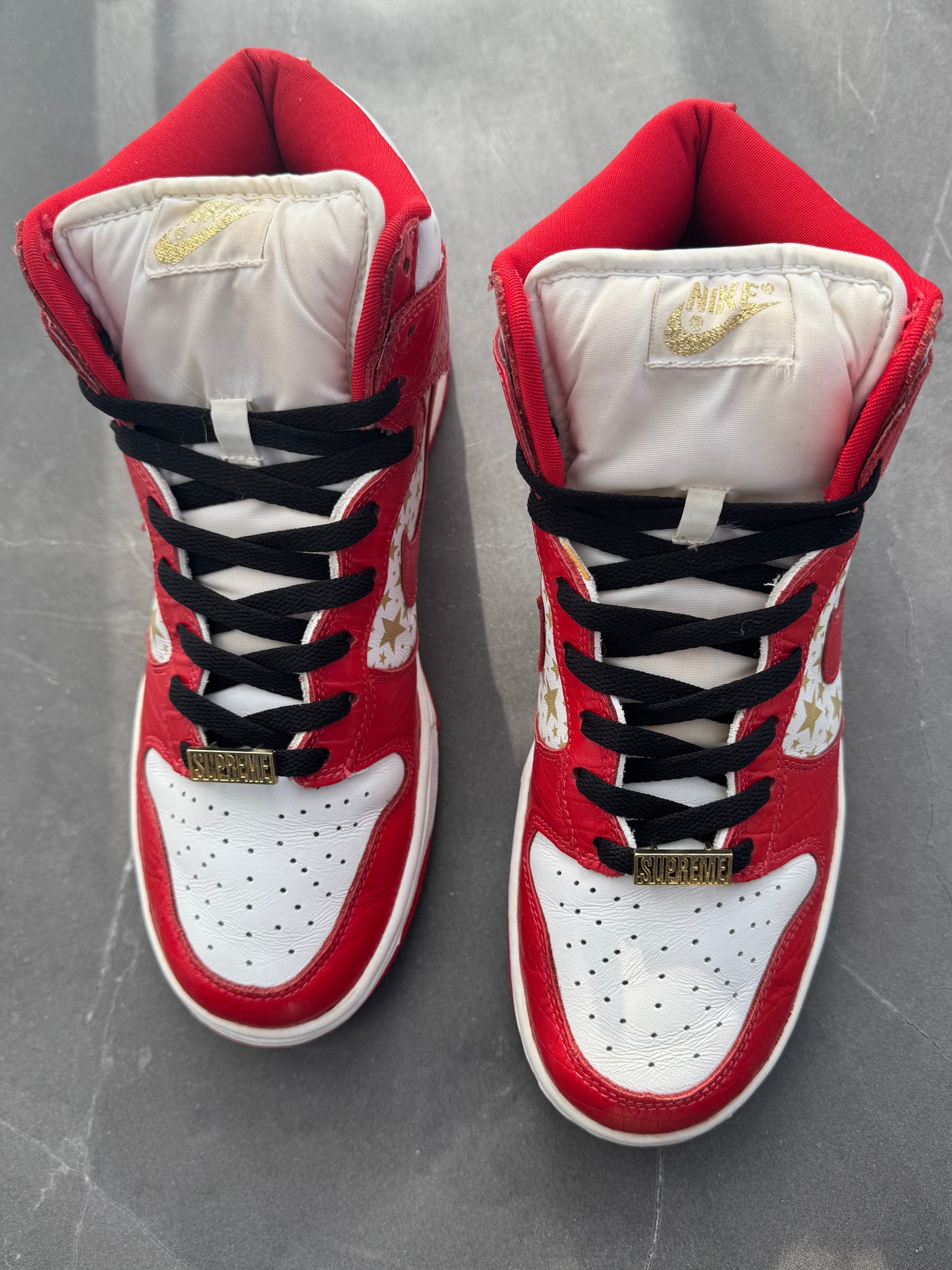 Dunk High Pro SB Supreme Red Star 2003