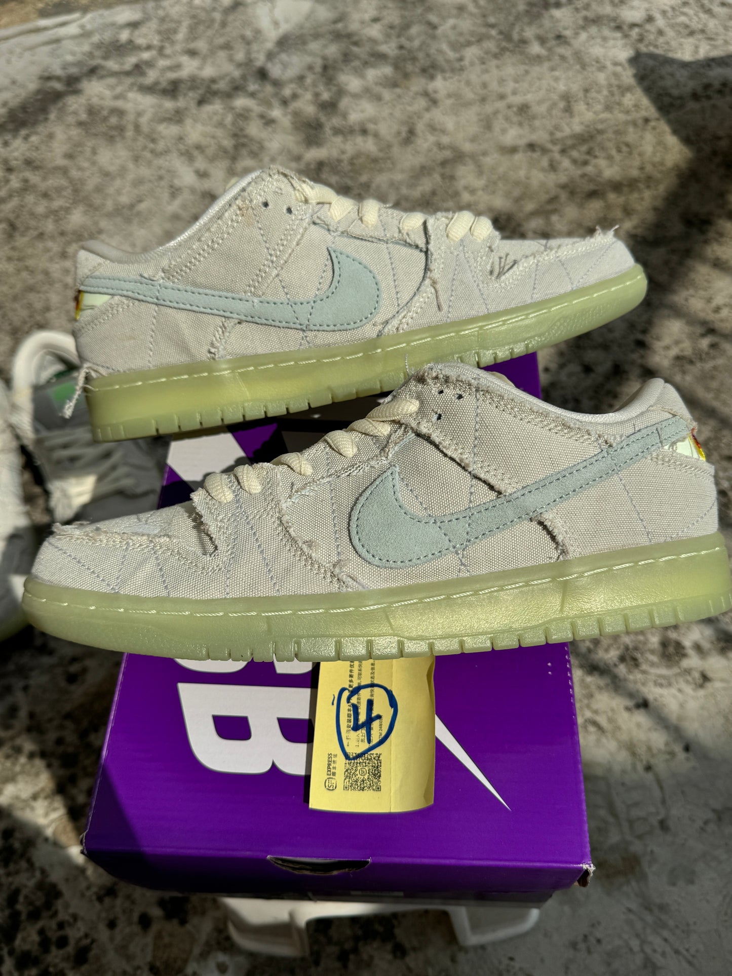 4️⃣ Dunk Low Pro SB Mummy US9