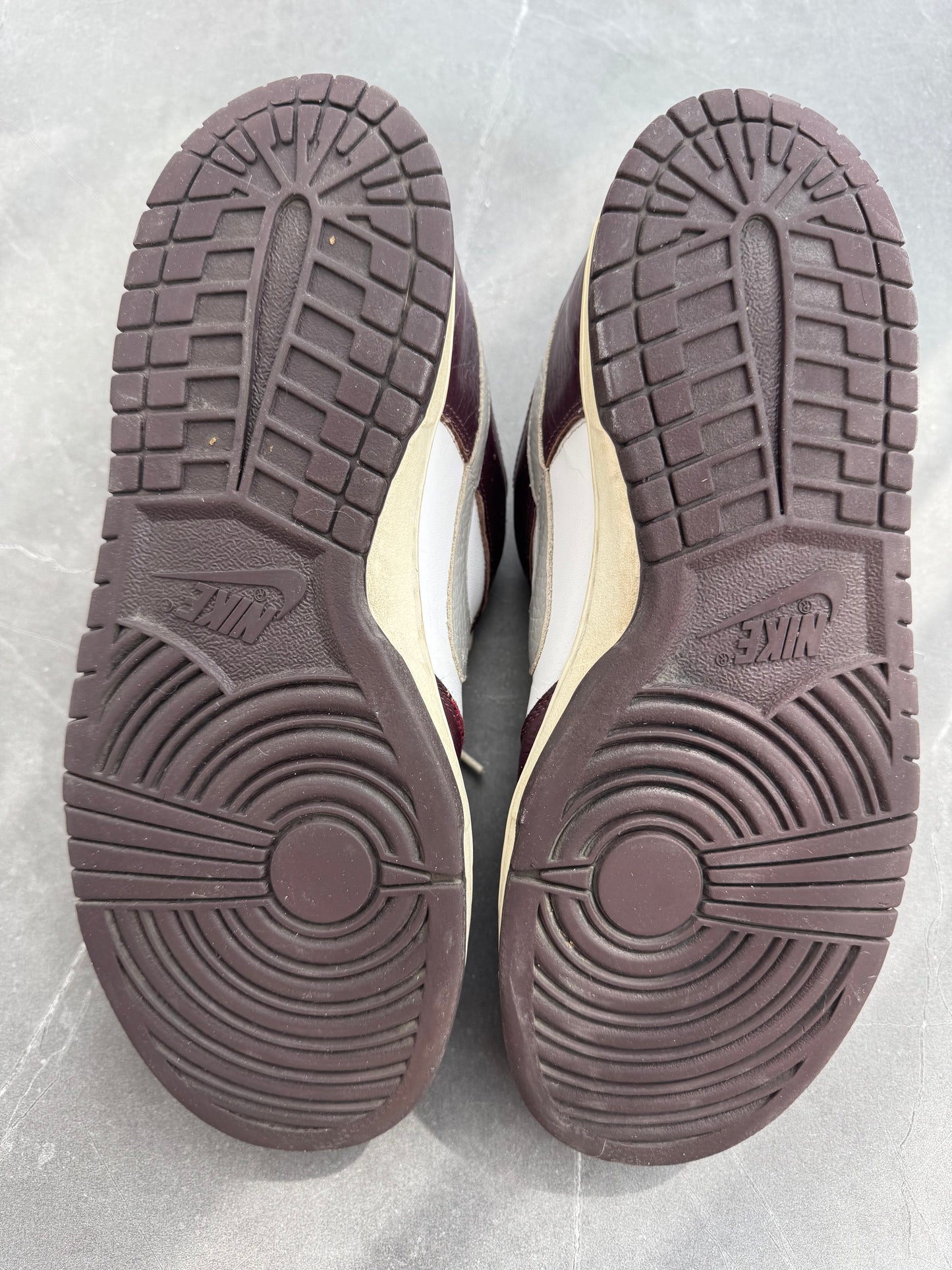 Dunk Low Deep Burgundy 2011