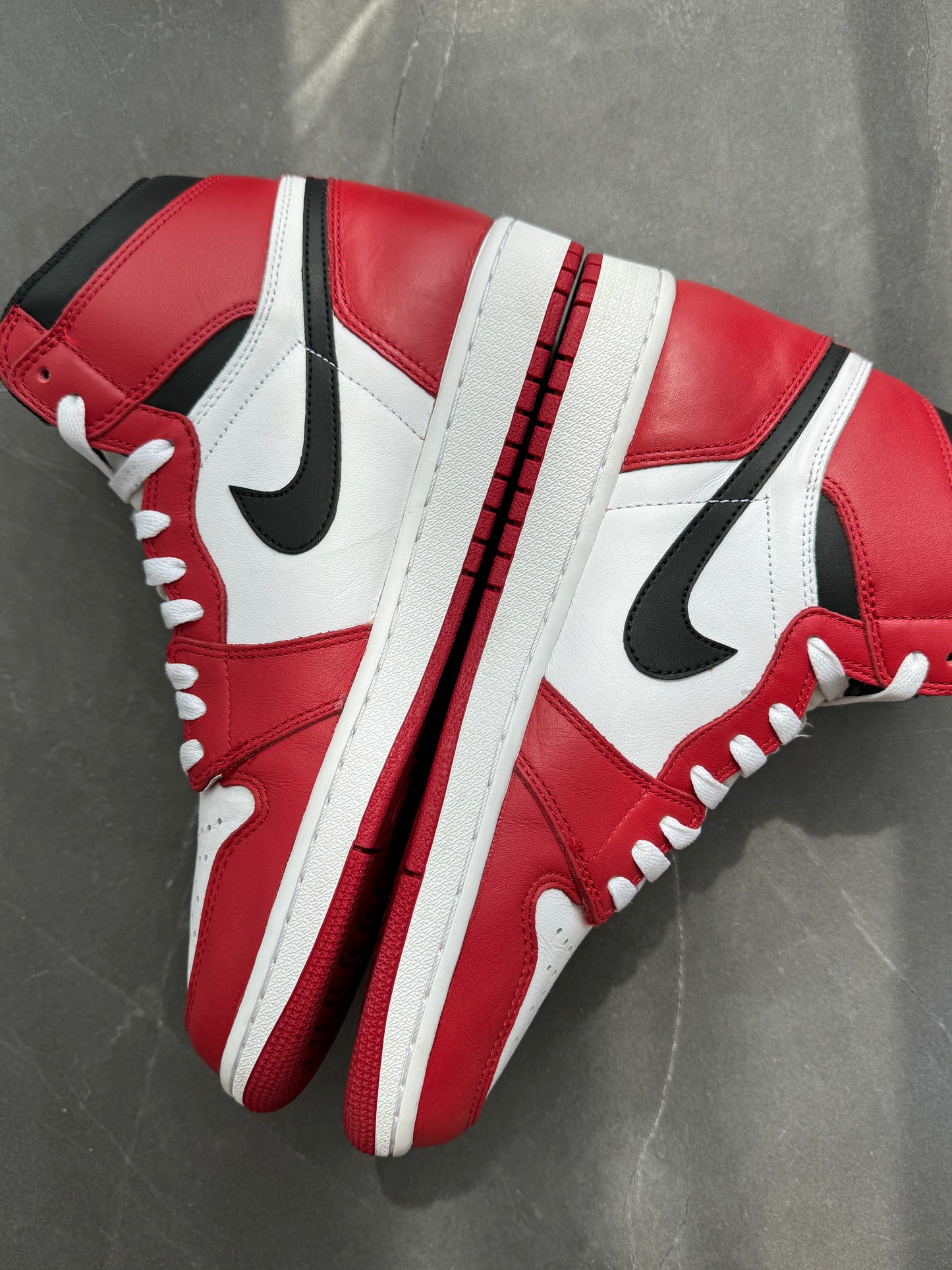 Air Jordan 1 High Chicago 2015 US9.5