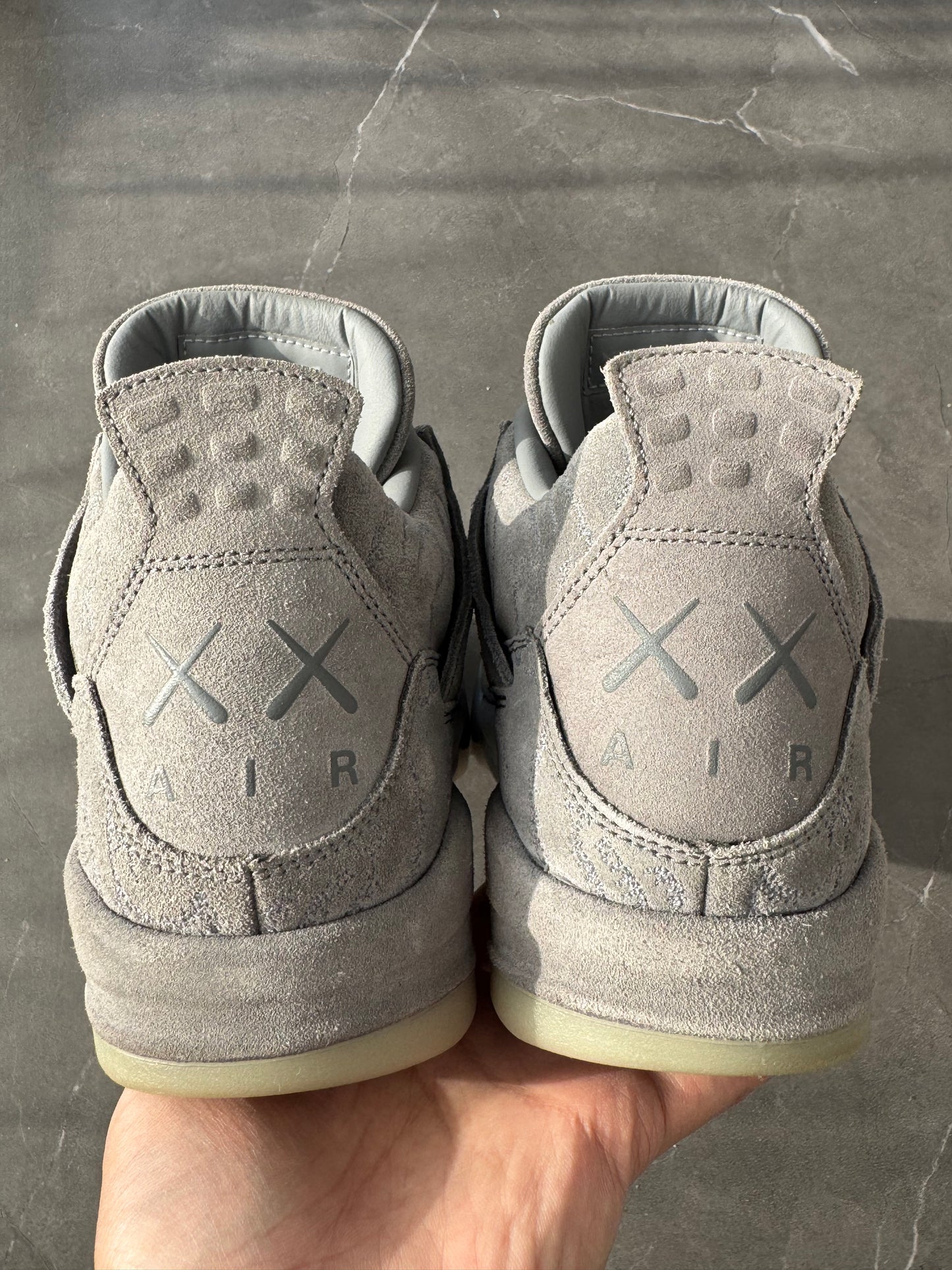 Air Jordan 4 Kaws Grey US10