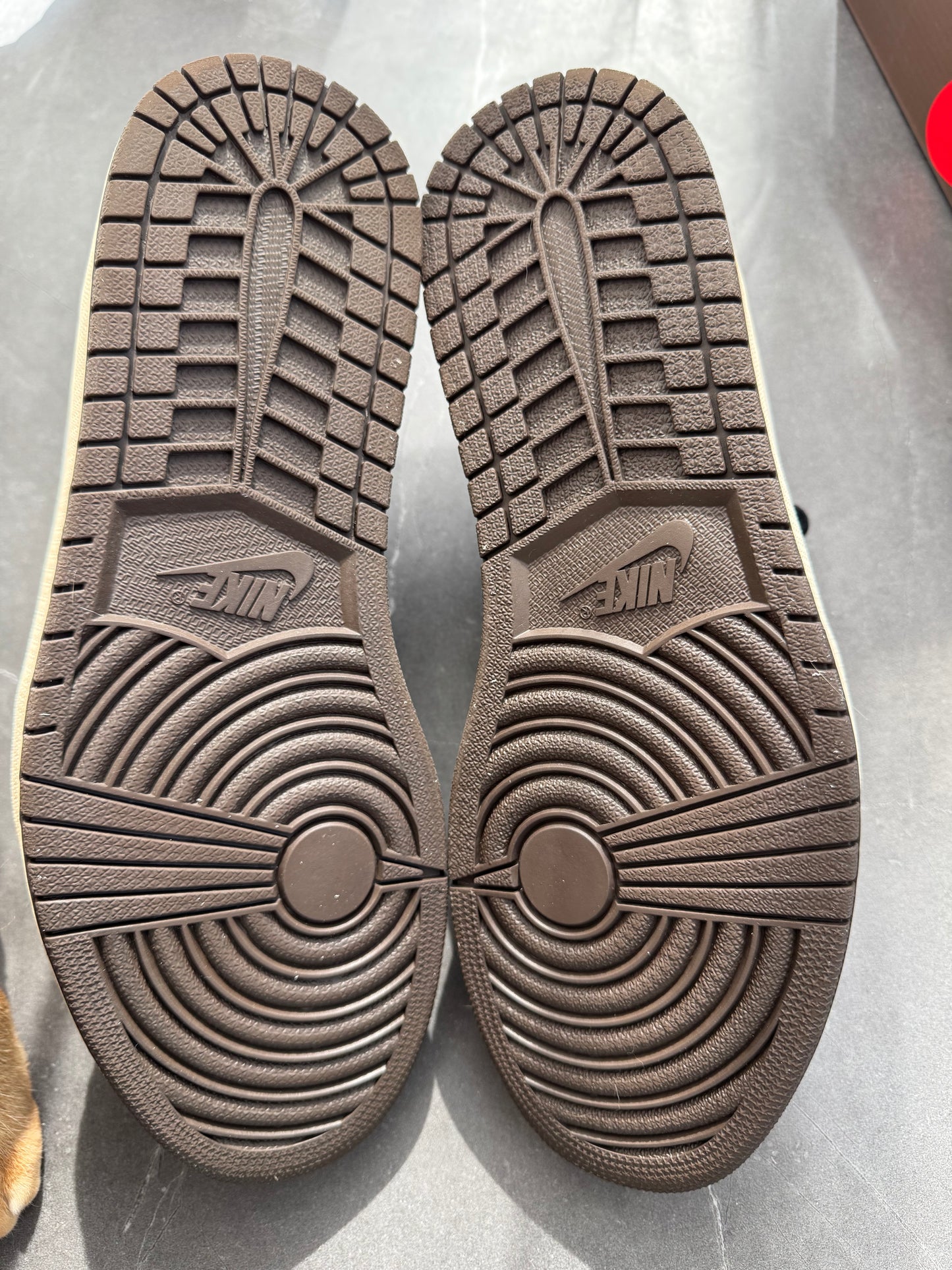 Air Jordan 1 Low Travis Scott Mocha US13