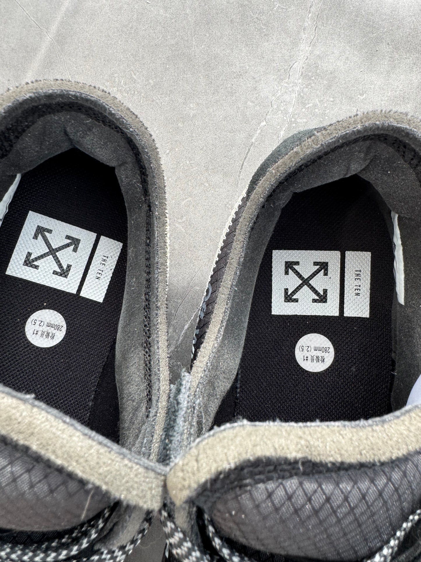 Air Force 1 Low Off-White Black US10
