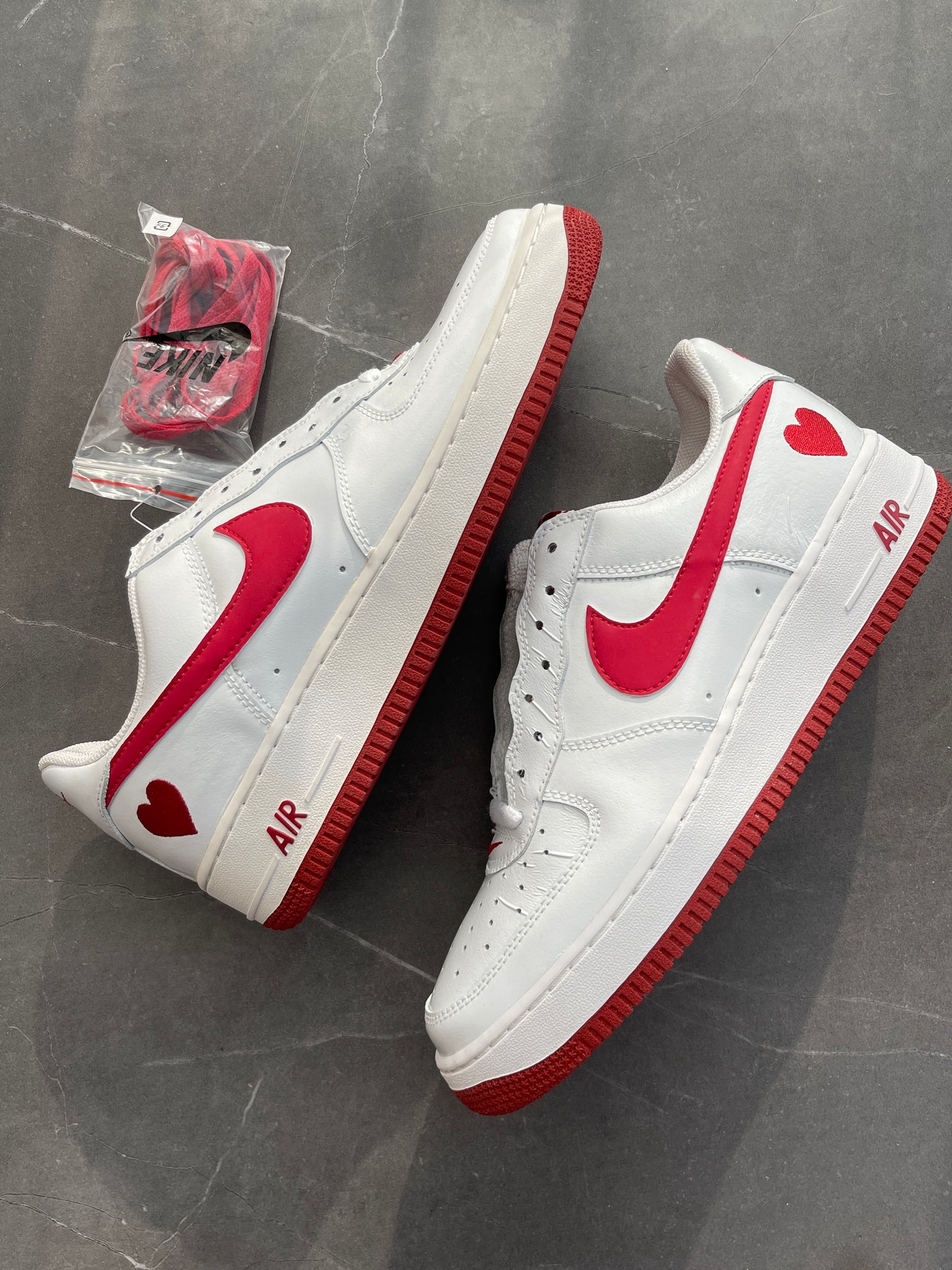 Air Force 1 Low WMNS Valentines Day 2003