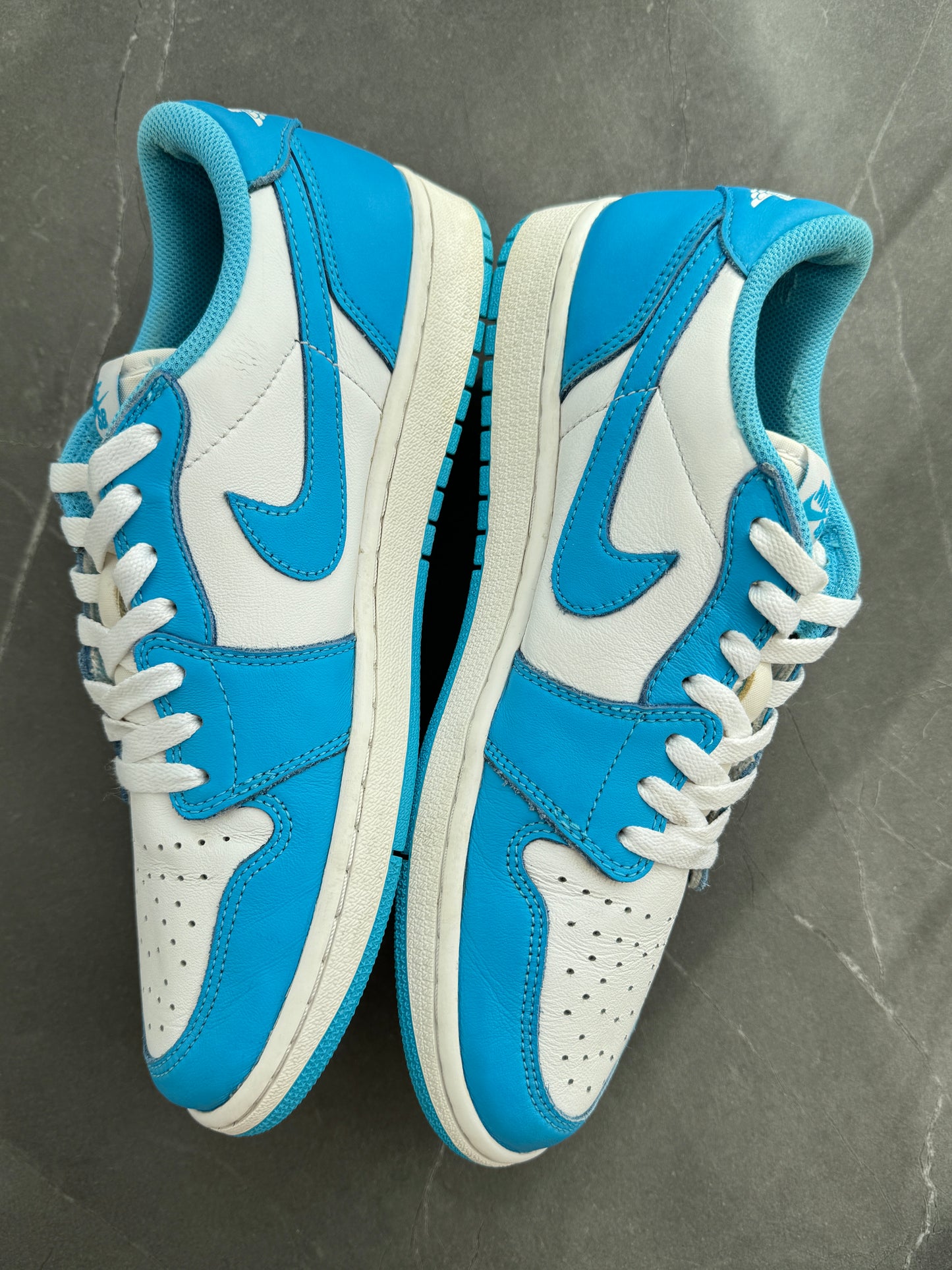 Air Jordan 1 Low SB University Blue