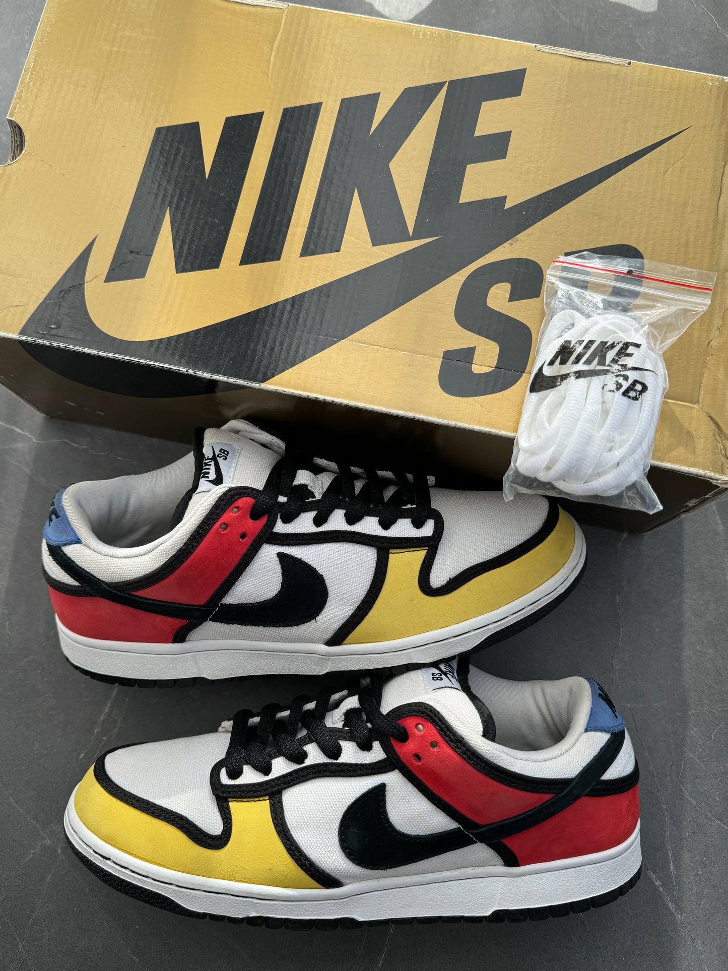 Dunk Low Pro SB Piet Mondrian 2008 US9.5