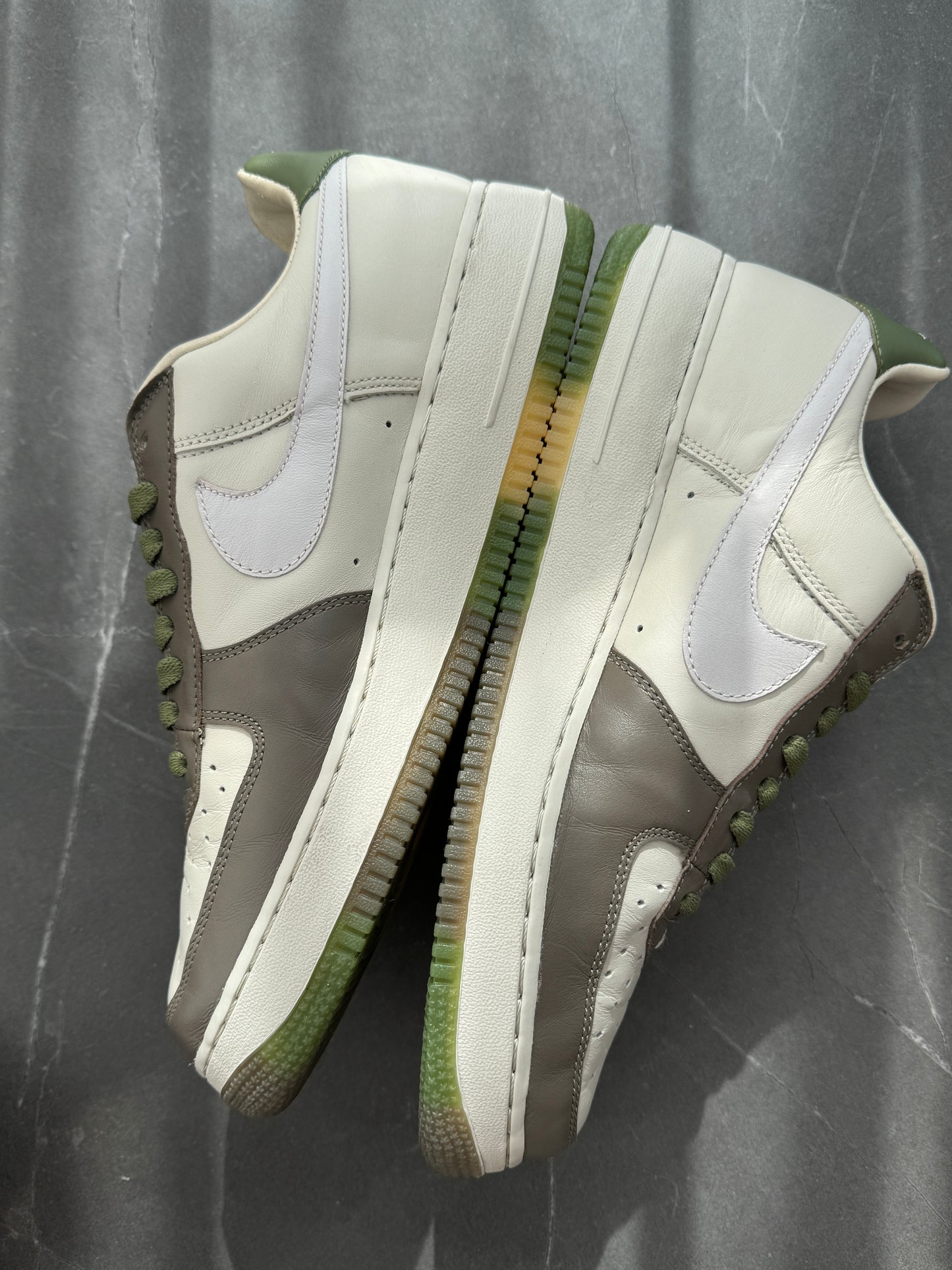 WMNS Air Force 1 Low Olive 2005