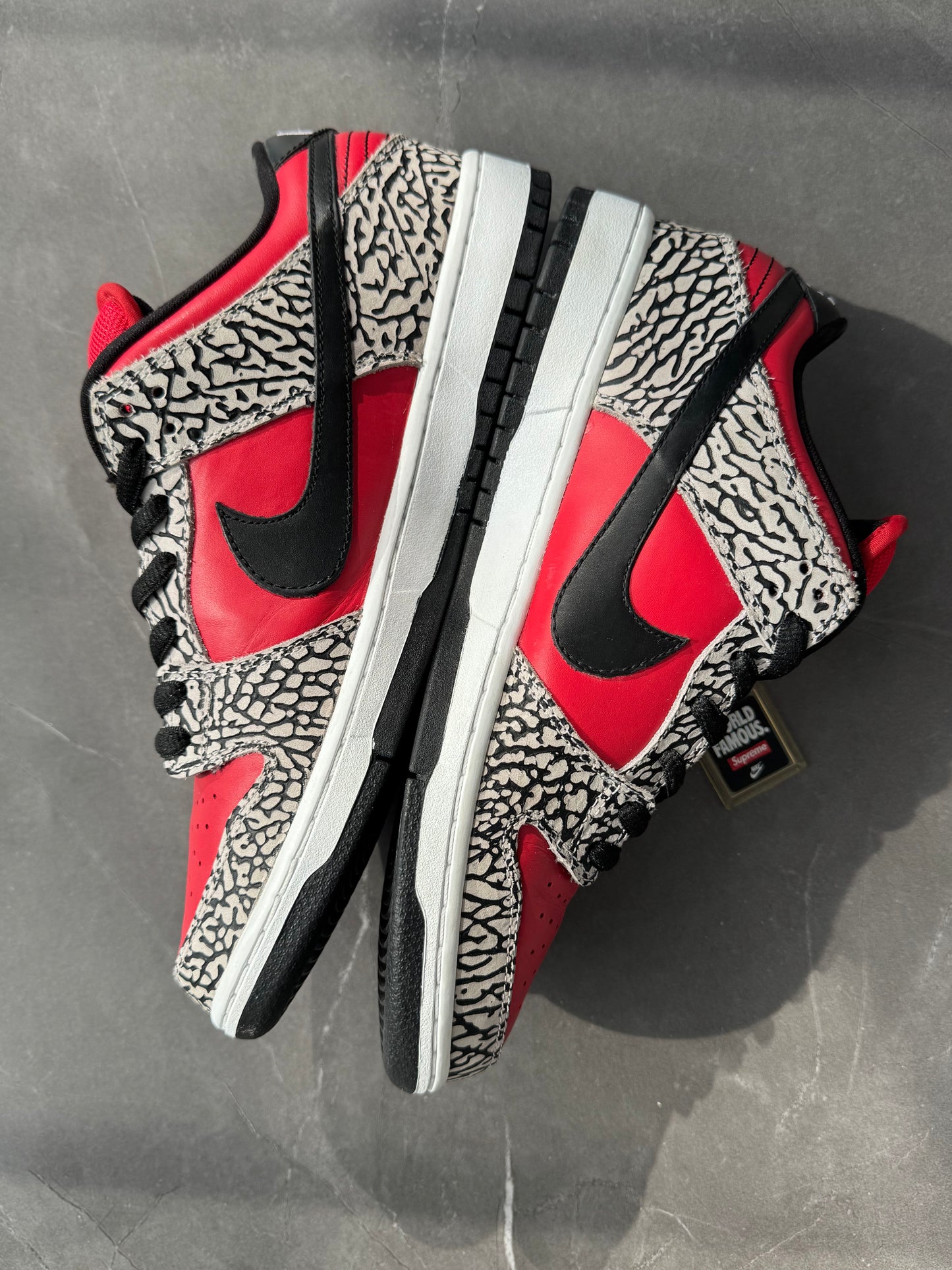 Dunk Low Premium SB Supreme Red Cement 2012 US10.5
