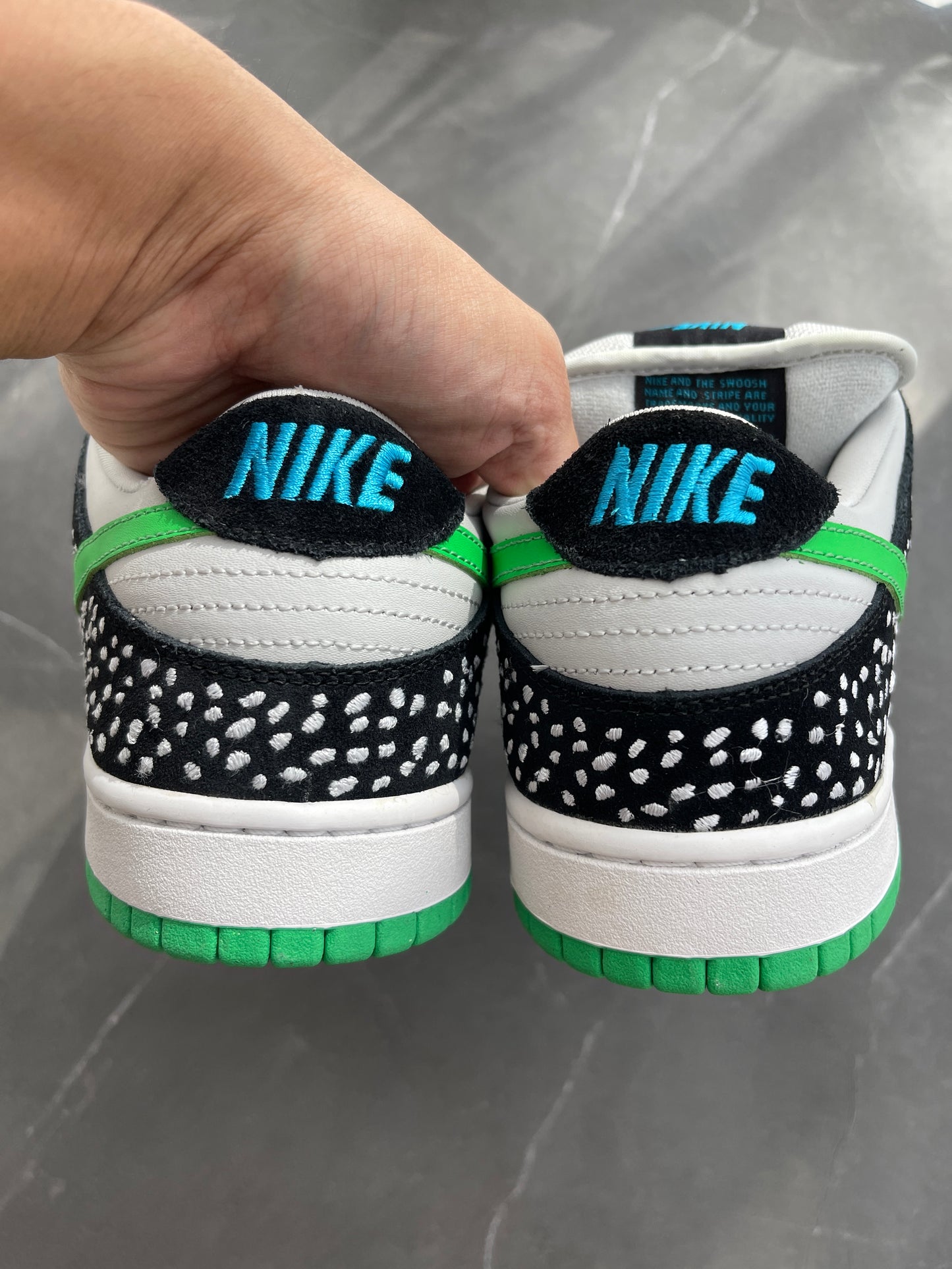 Dunk Low Premium SB Loon 2010