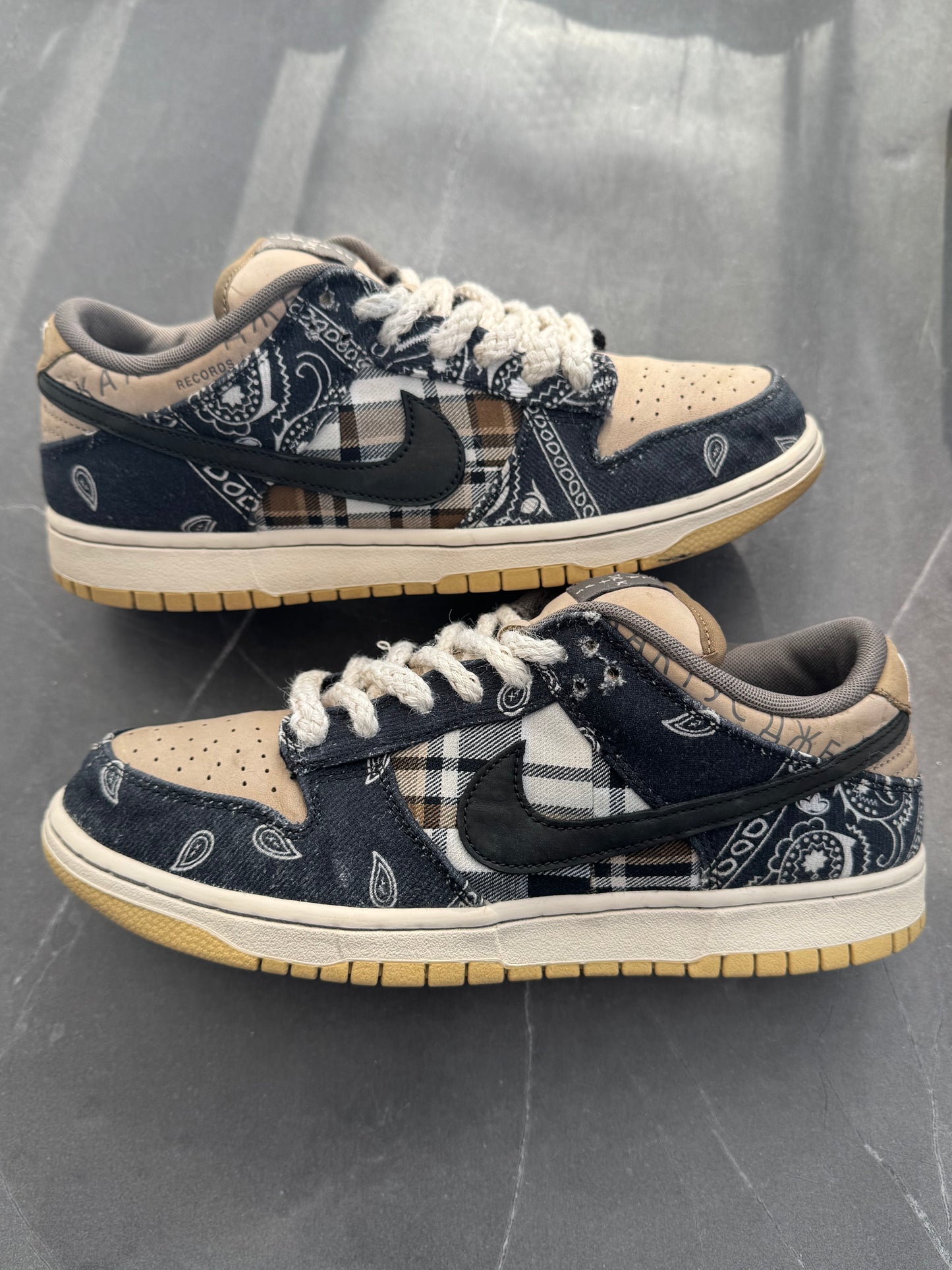 Dunk Low Pro SB Travis Scott US9.5