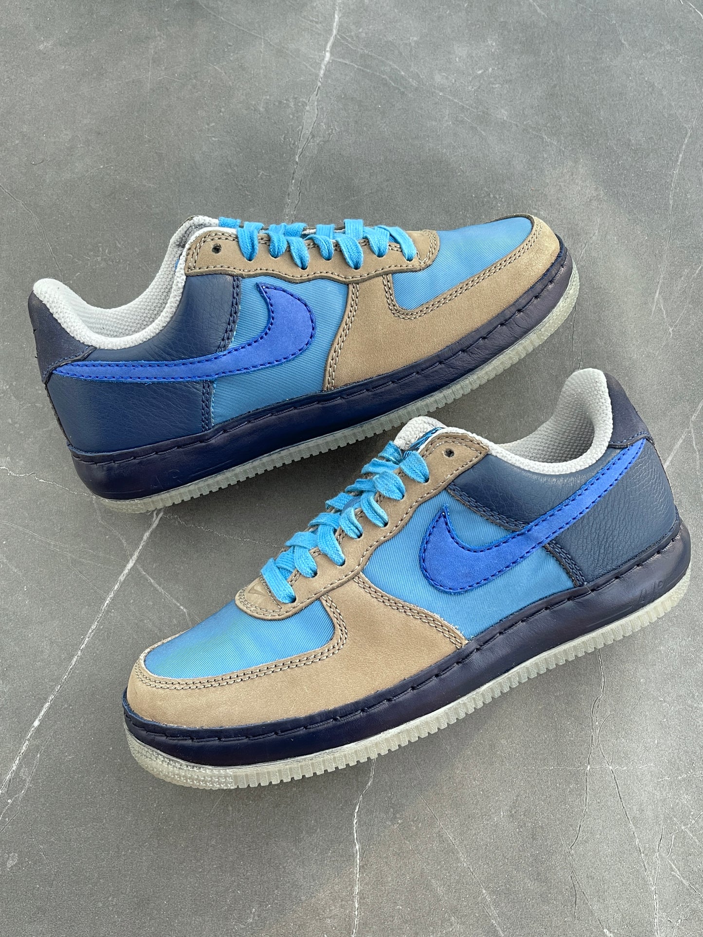 Air Force 1 Low Premium I/O Stash 2006