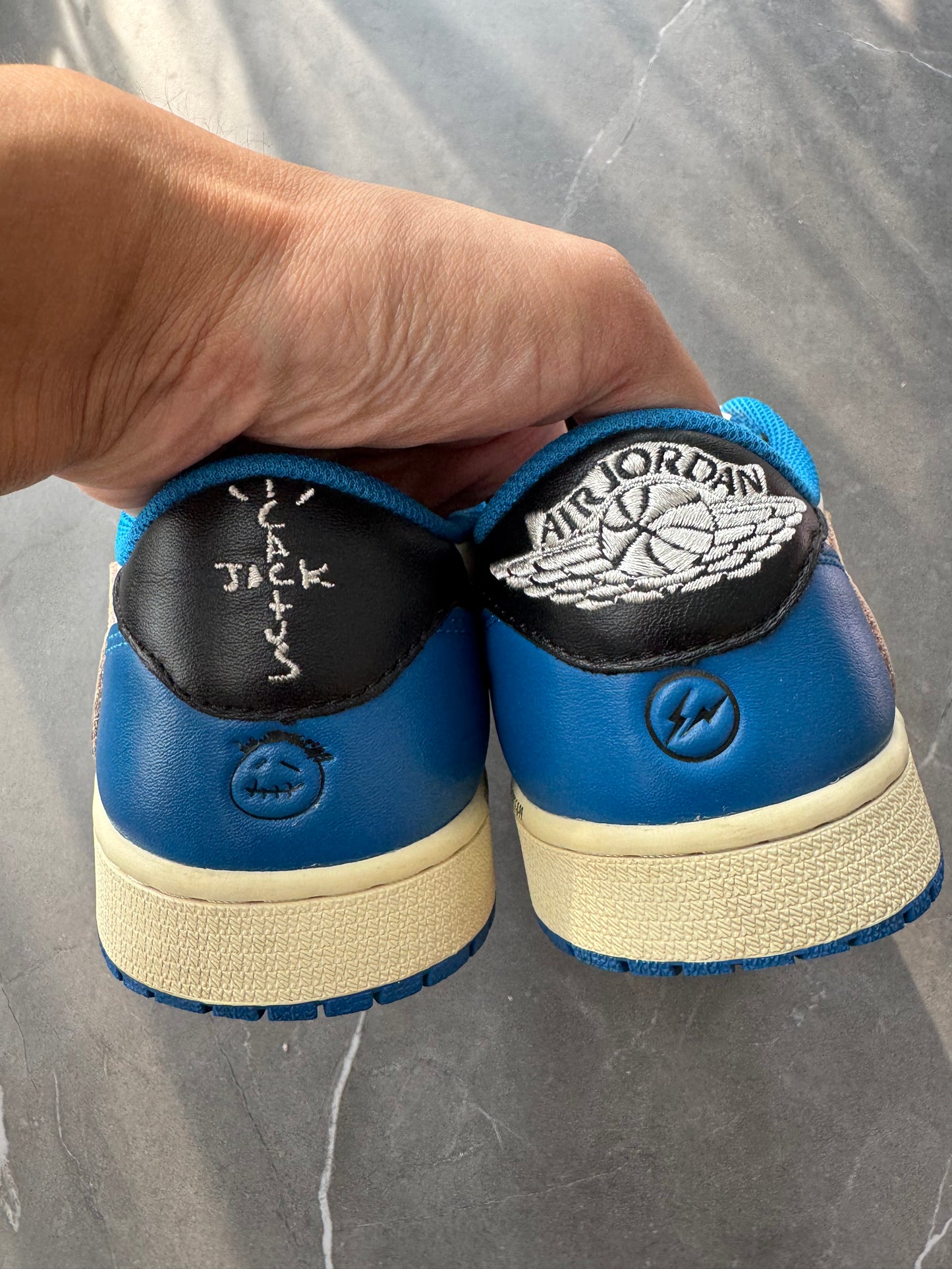Air Jordan 1 Low Travis Scott Fragment Design US9.5