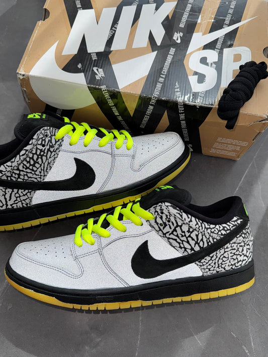 Dunk Low Premium SB DJ Clark Kent x Primitive 112