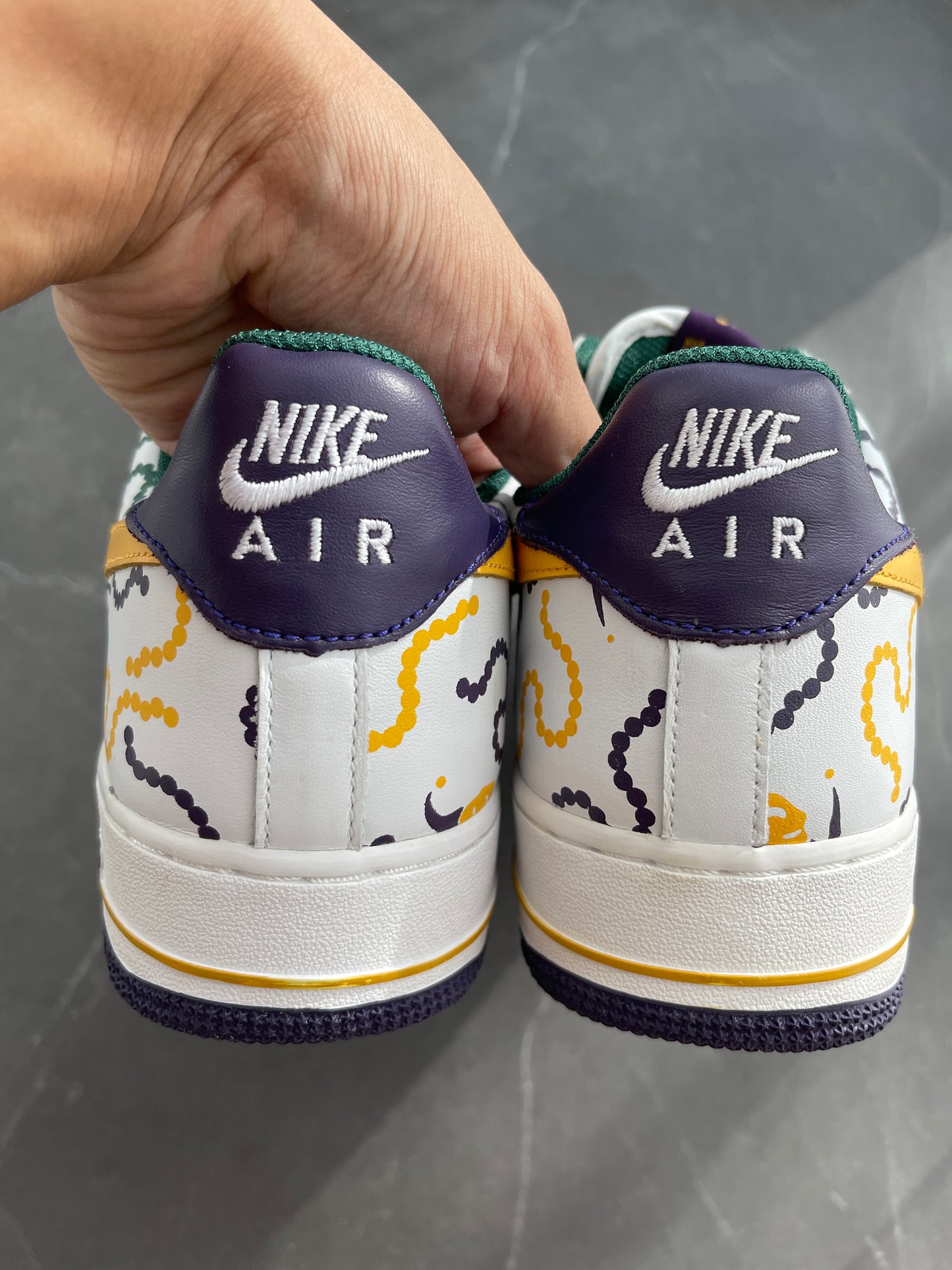 Air Force 1 Low Mardi Gras 2004