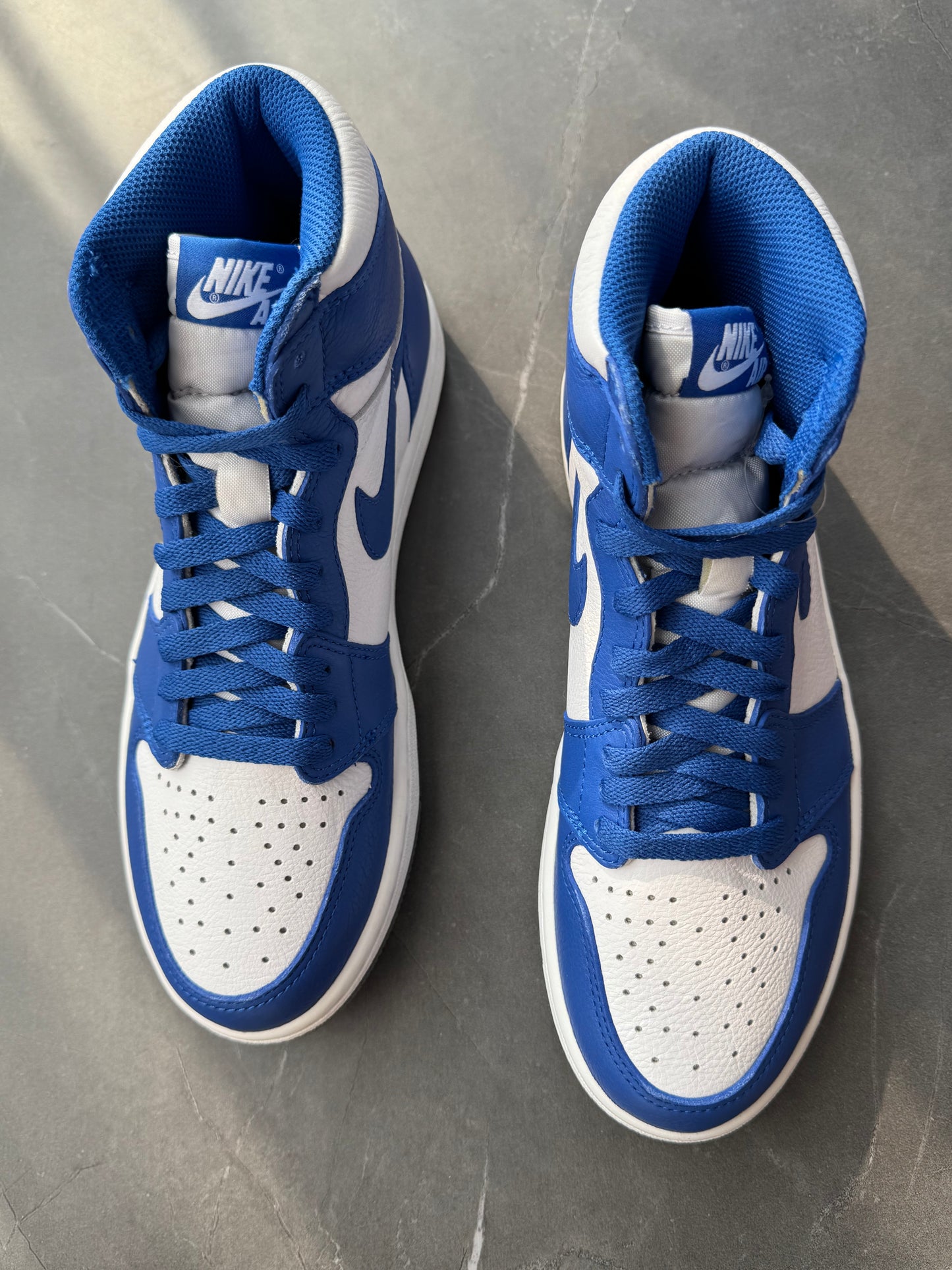 Air Jordan 1 High Colette Friends & Family