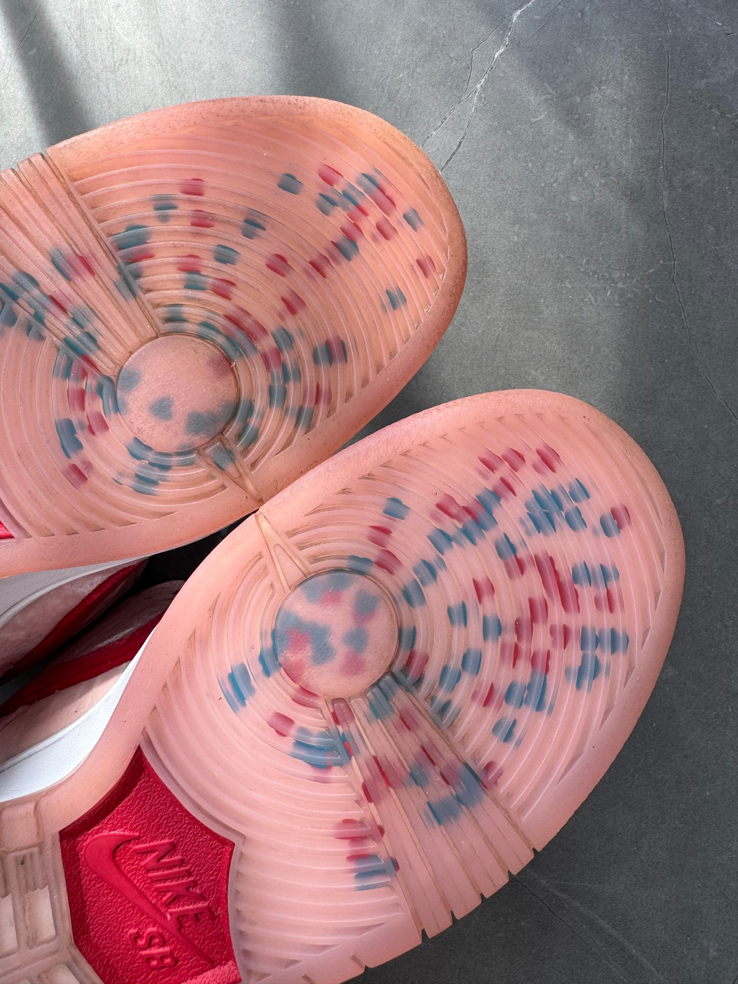 Dunk Low Pro SB Strange Love US8.5