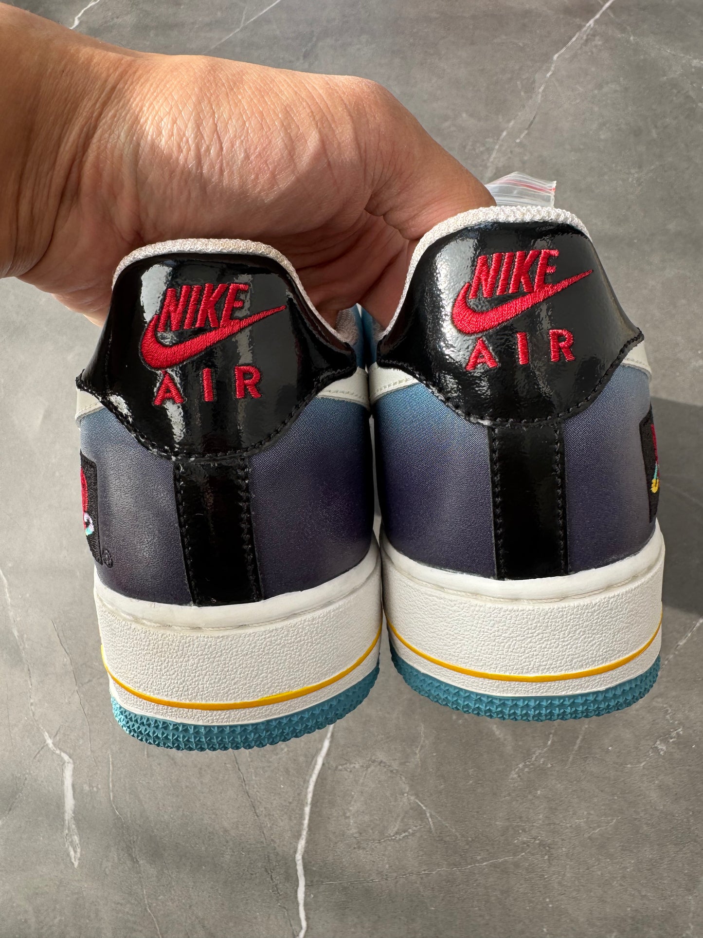 Air Force 1 Low PlayStation Friends & Family US10.5