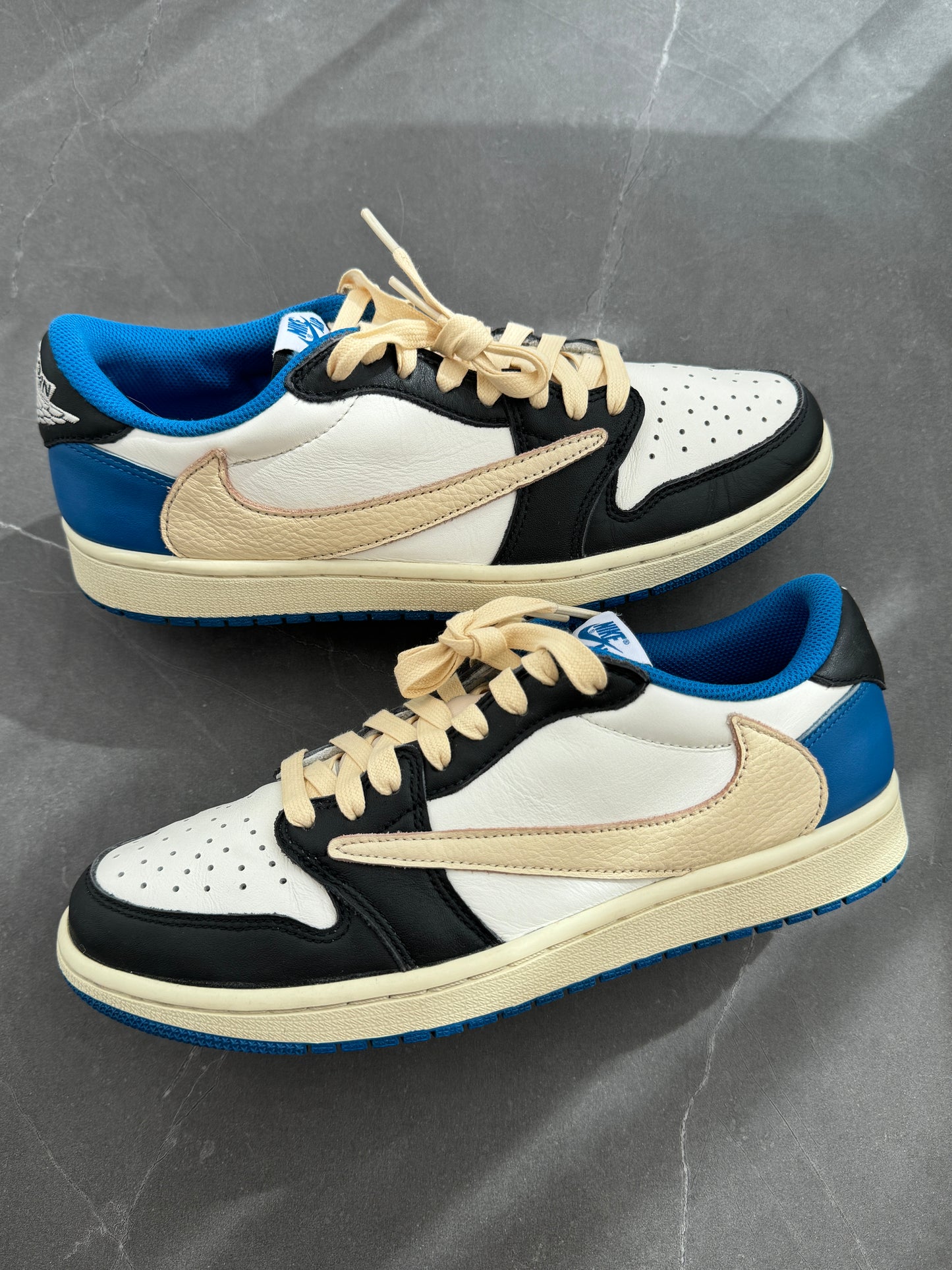 Air Jordan 1 Low Travis Scott Fragment Design US9 Lot2