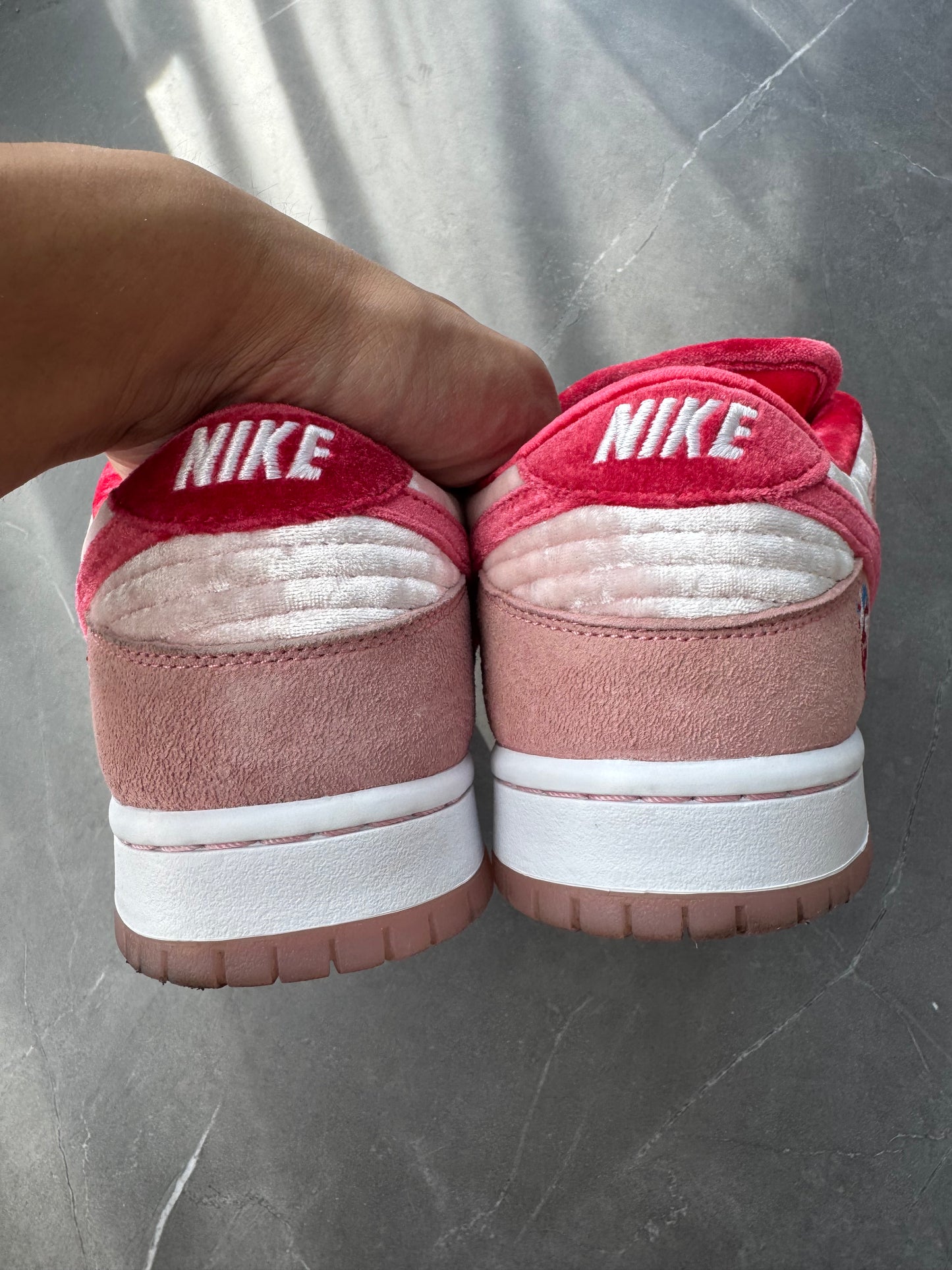 Dunk Low Pro SB Strange Love US8.5