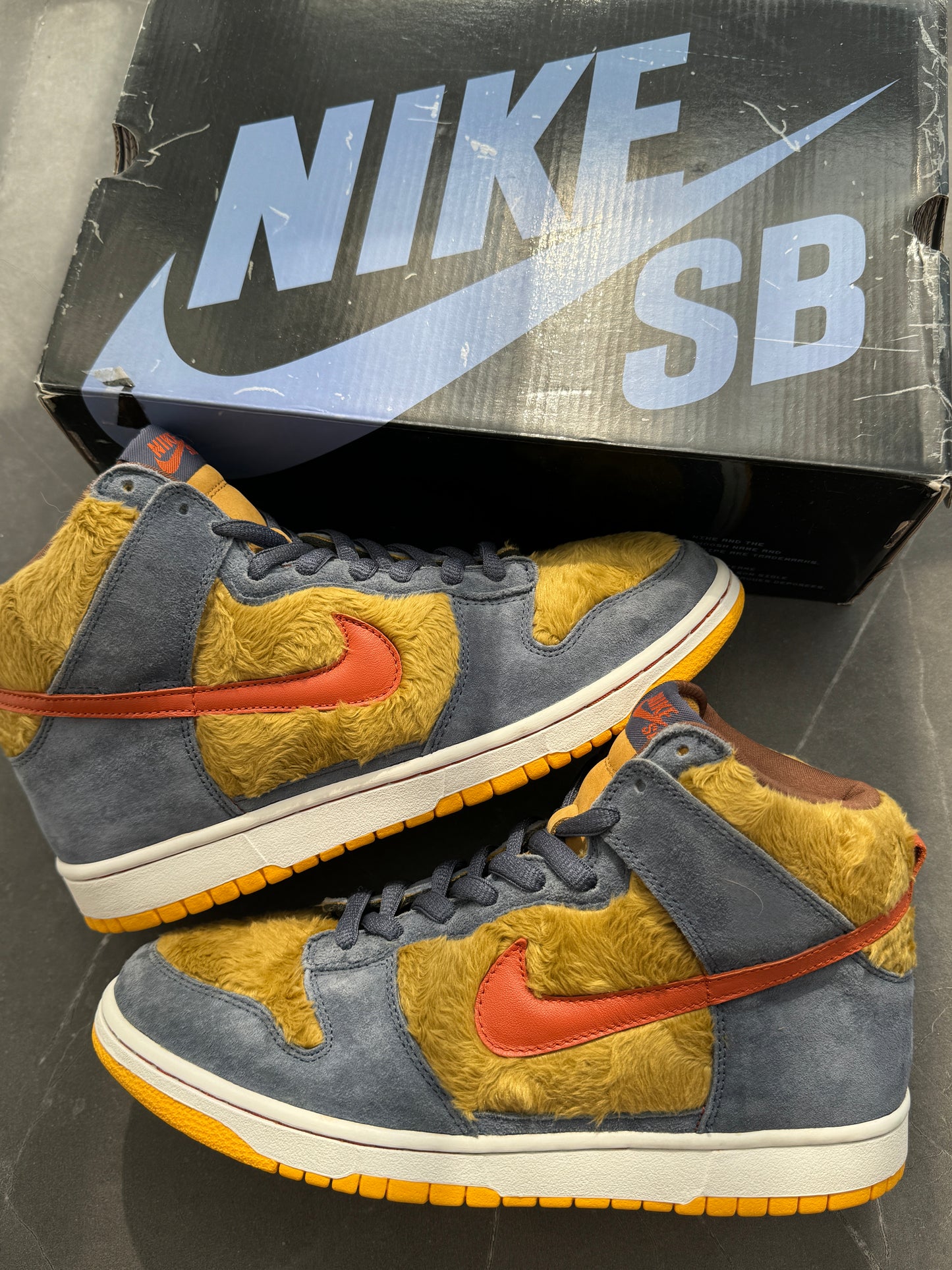 Dunk High Premium SB Papa Bear 2006