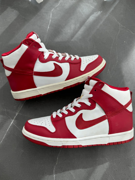 Dunk High Varsity Red White 2002