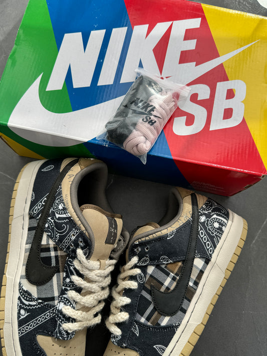 Dunk Low Pro SB Travis Scott US11