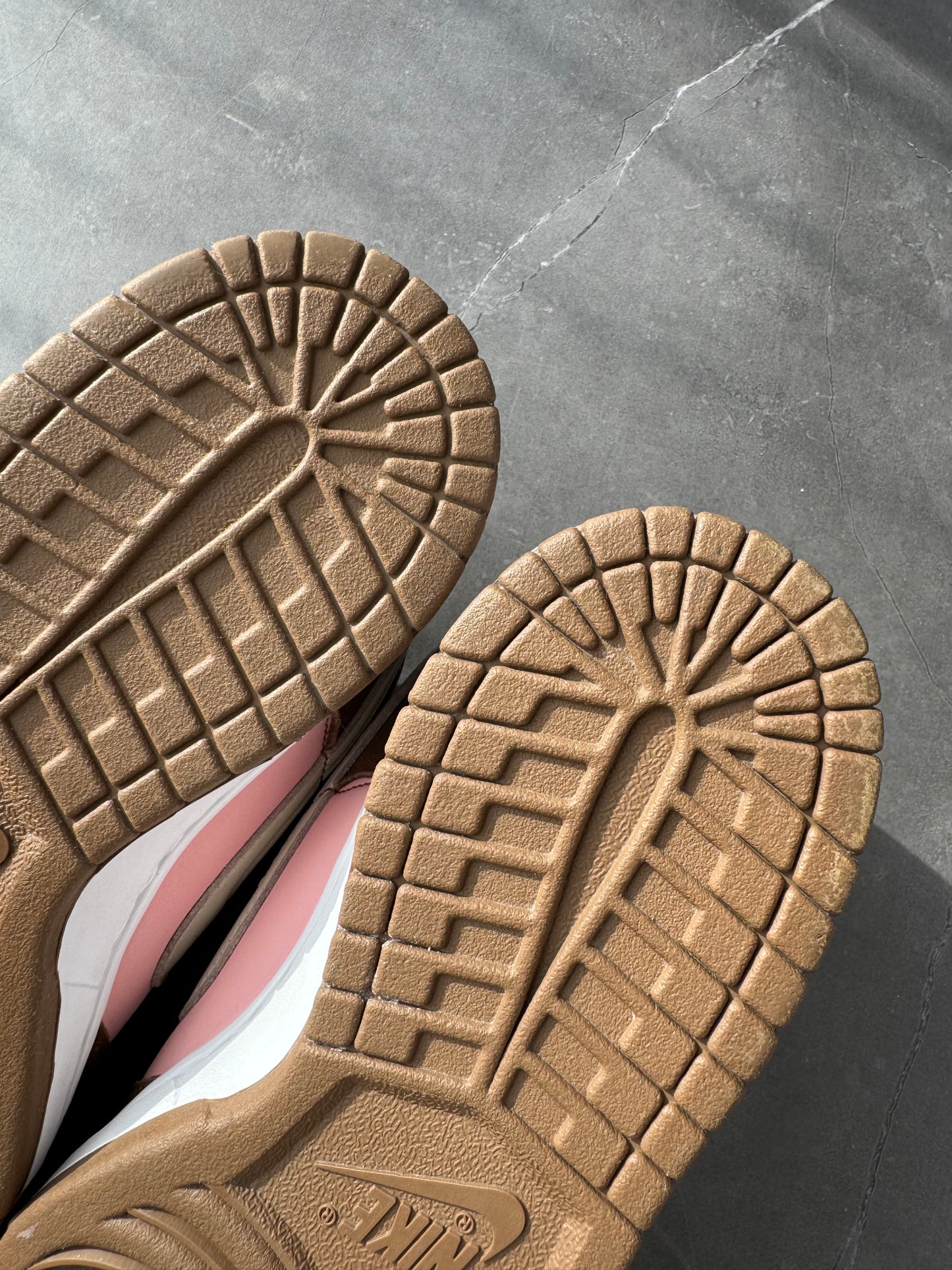 Dunk Low Pro SB Stussy Cherry 2005 US10