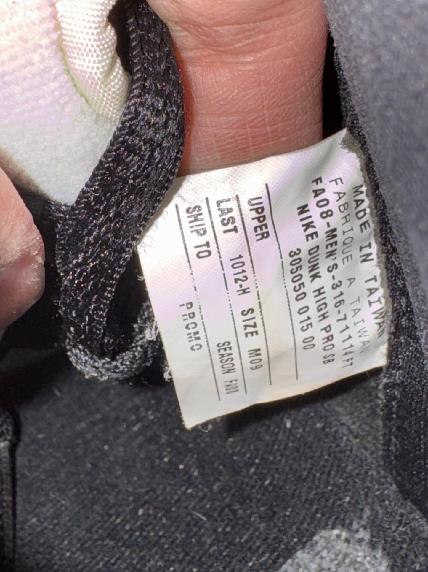 Dunk High Pro SB Un-Futura Sample