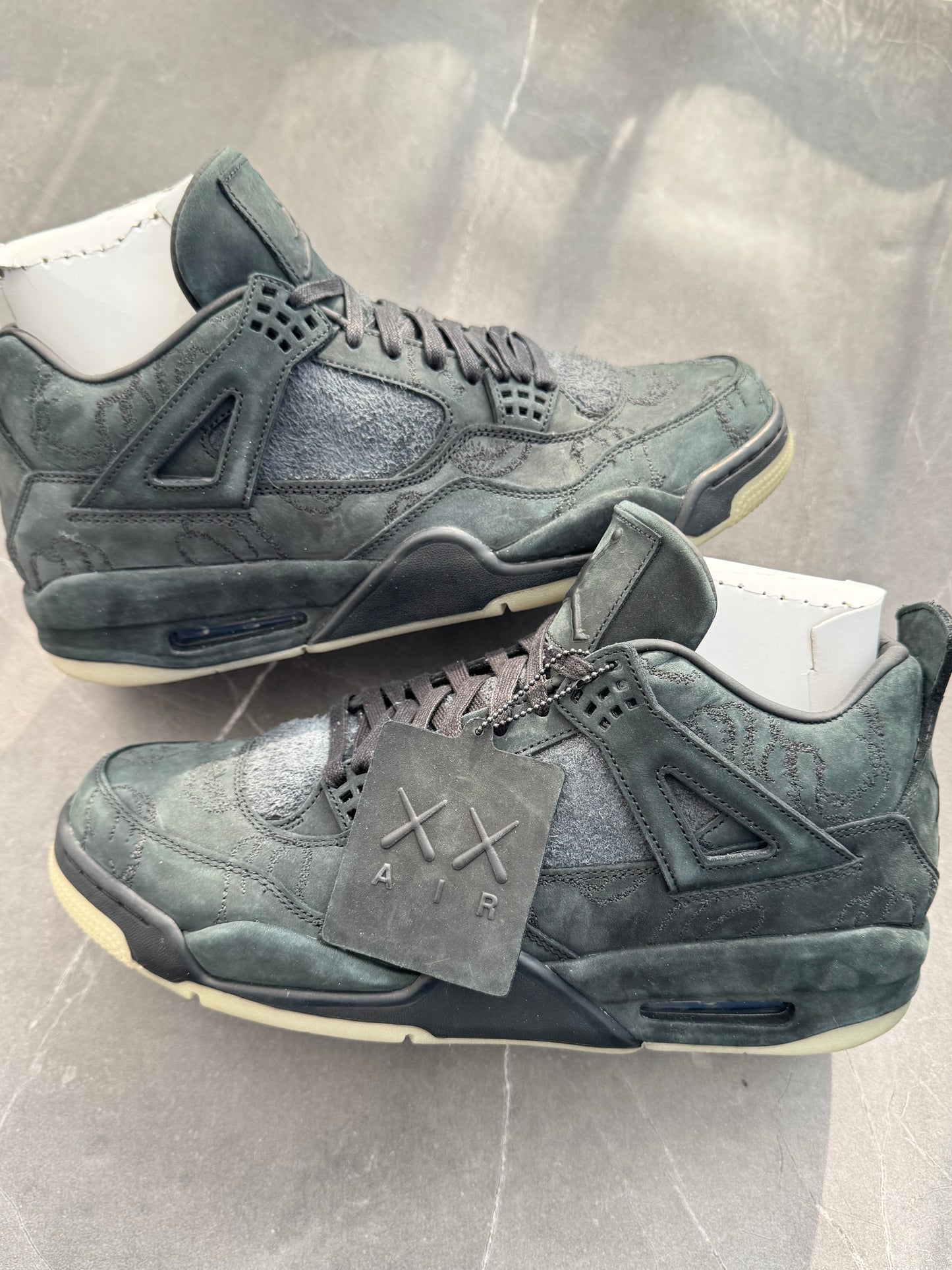 Air Jordan 4 Kaws Black US12
