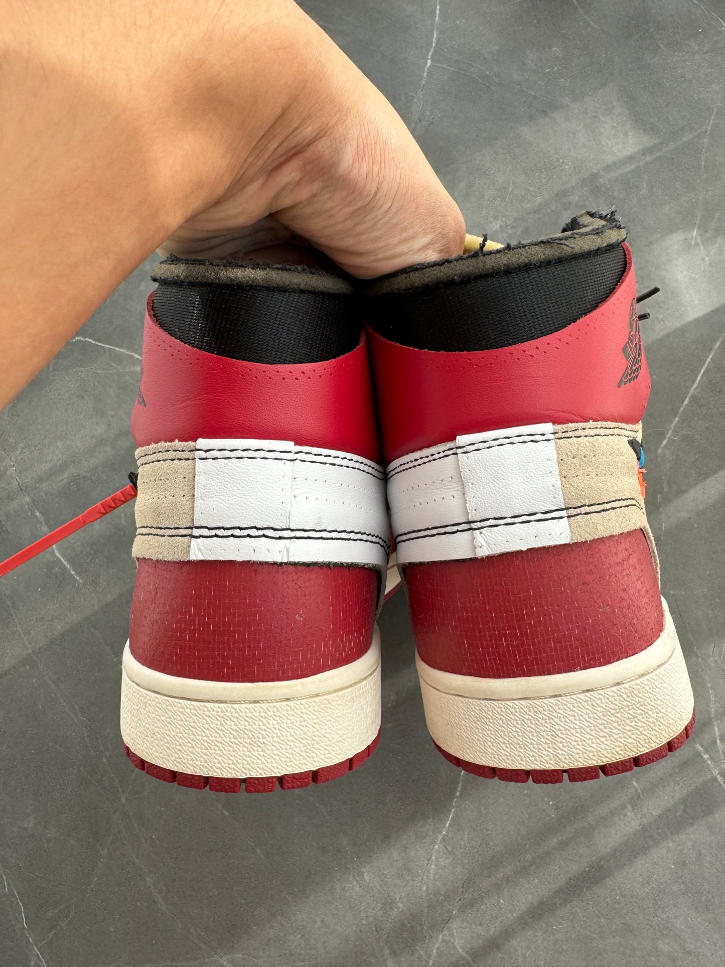 Air Jordan 1 Off-White Chicago US10