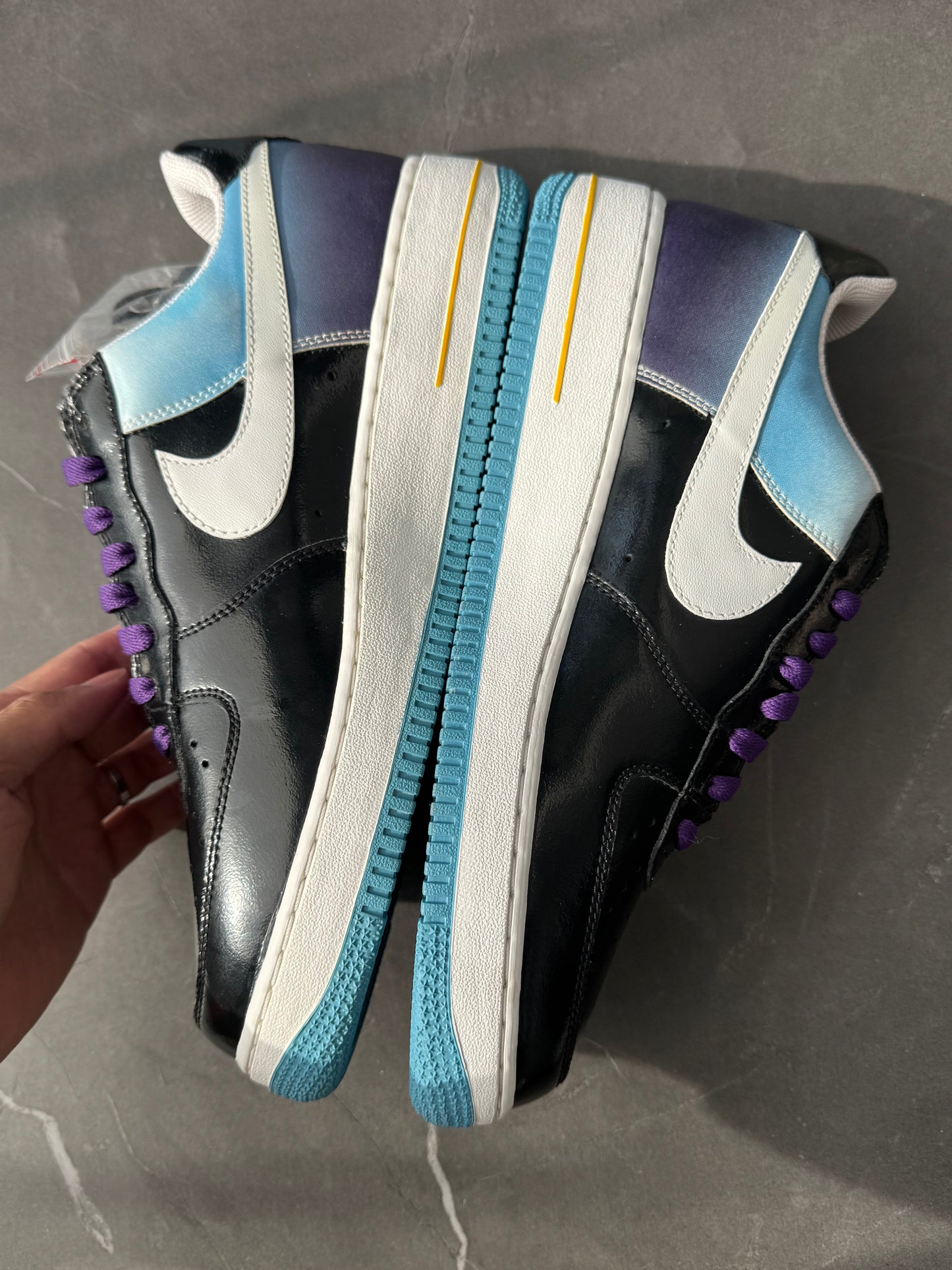 Air Force 1 Low PlayStation Friends & Family US10.5