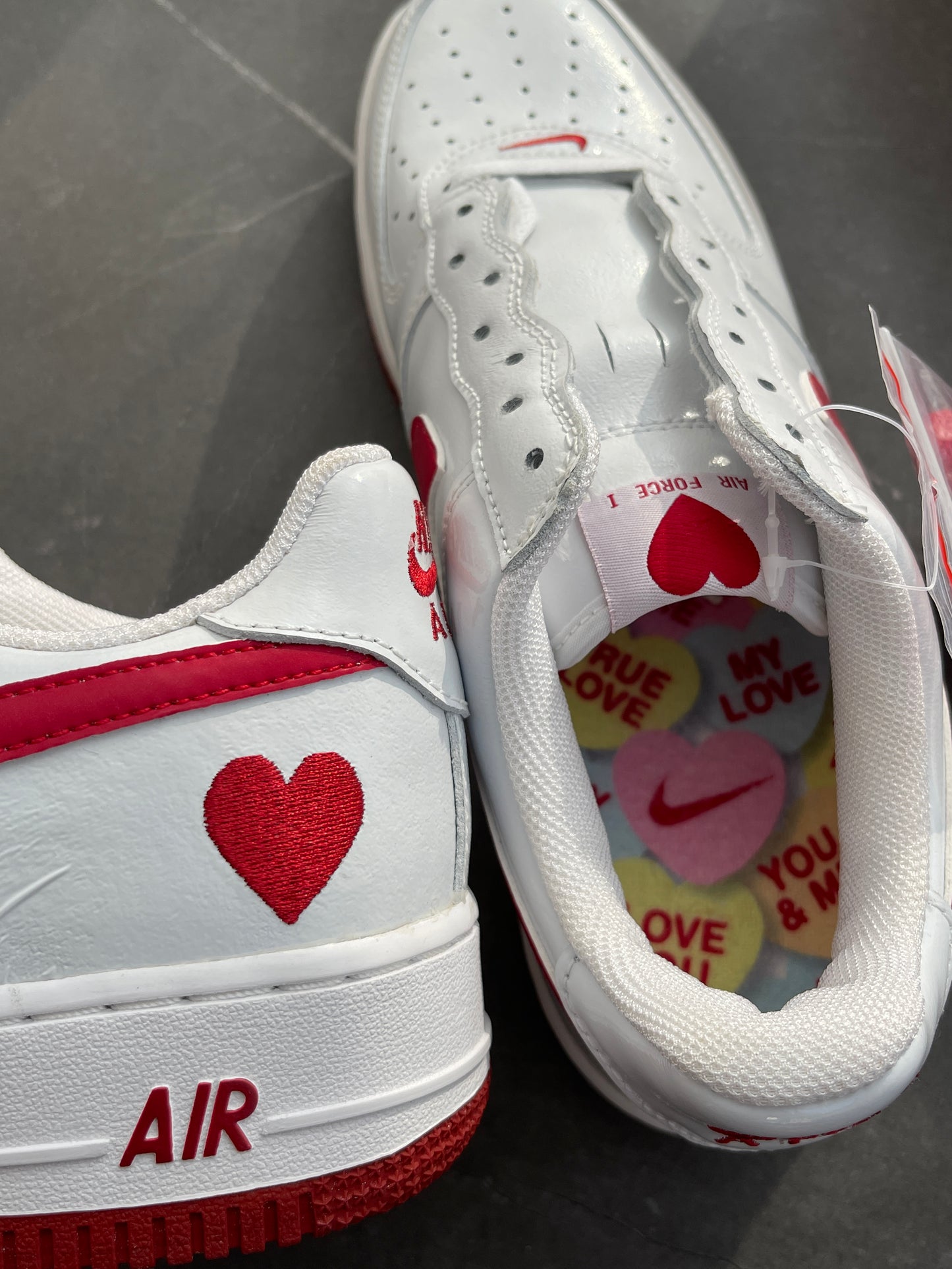 Air Force 1 Low WMNS Valentines Day 2003