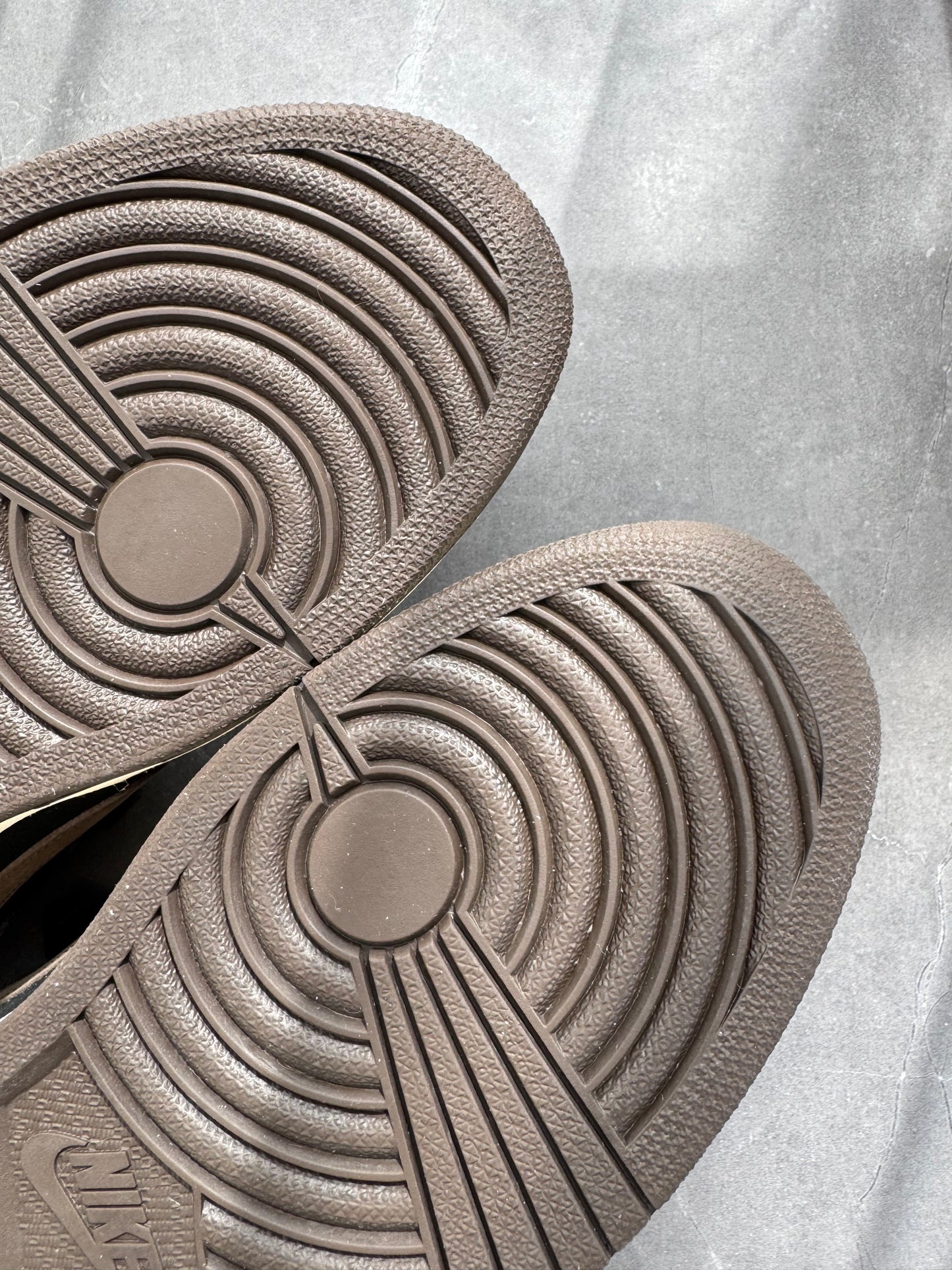 Air Jordan 1 Low Travis Scott Mocha US13