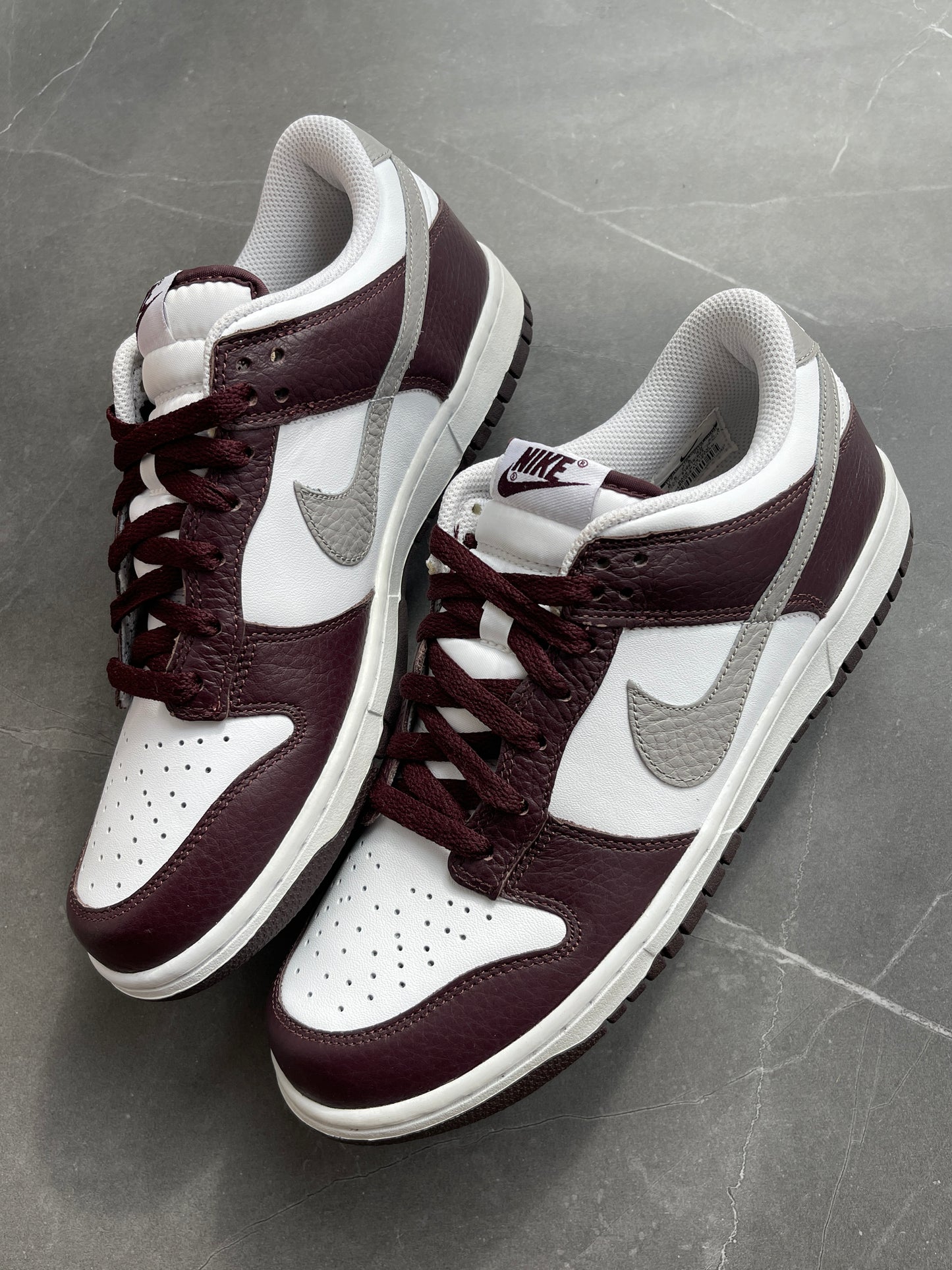 Dunk Low Deep Burgundy Sliver 2011