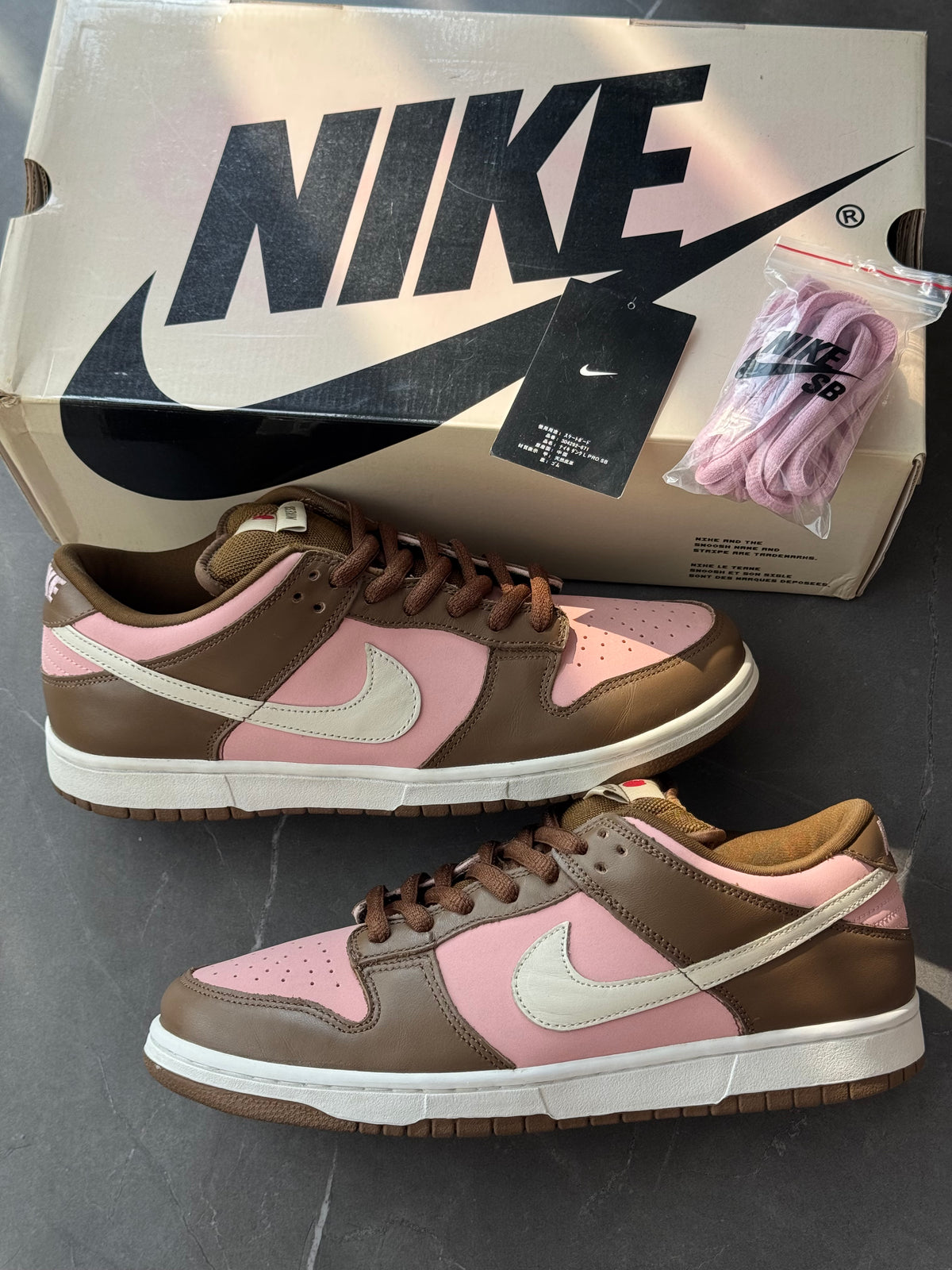 Dunk Low Pro SB Stussy Cherry 2005 US11
