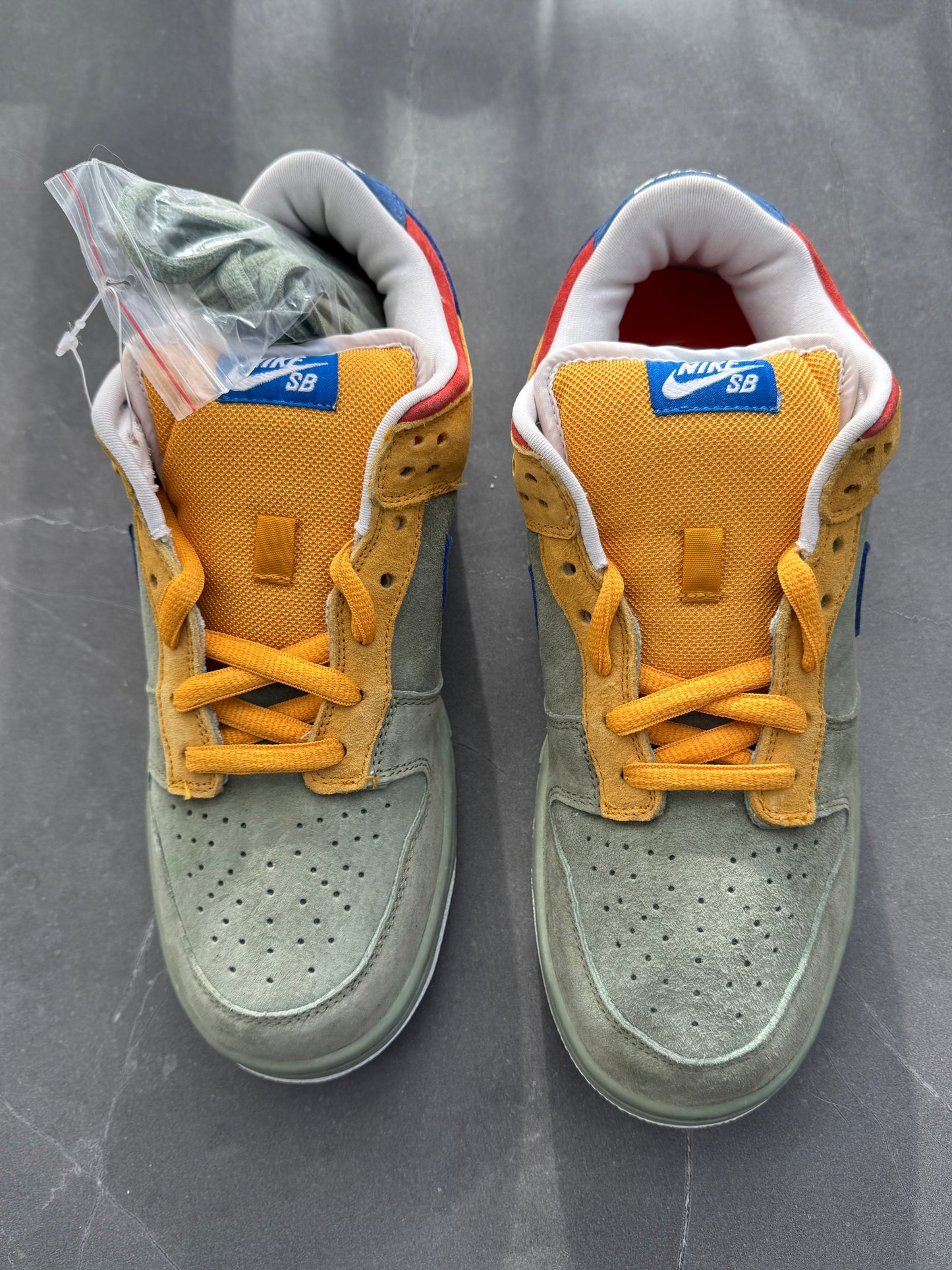 Dunk Low Premium SB Puff N Stuff 2007