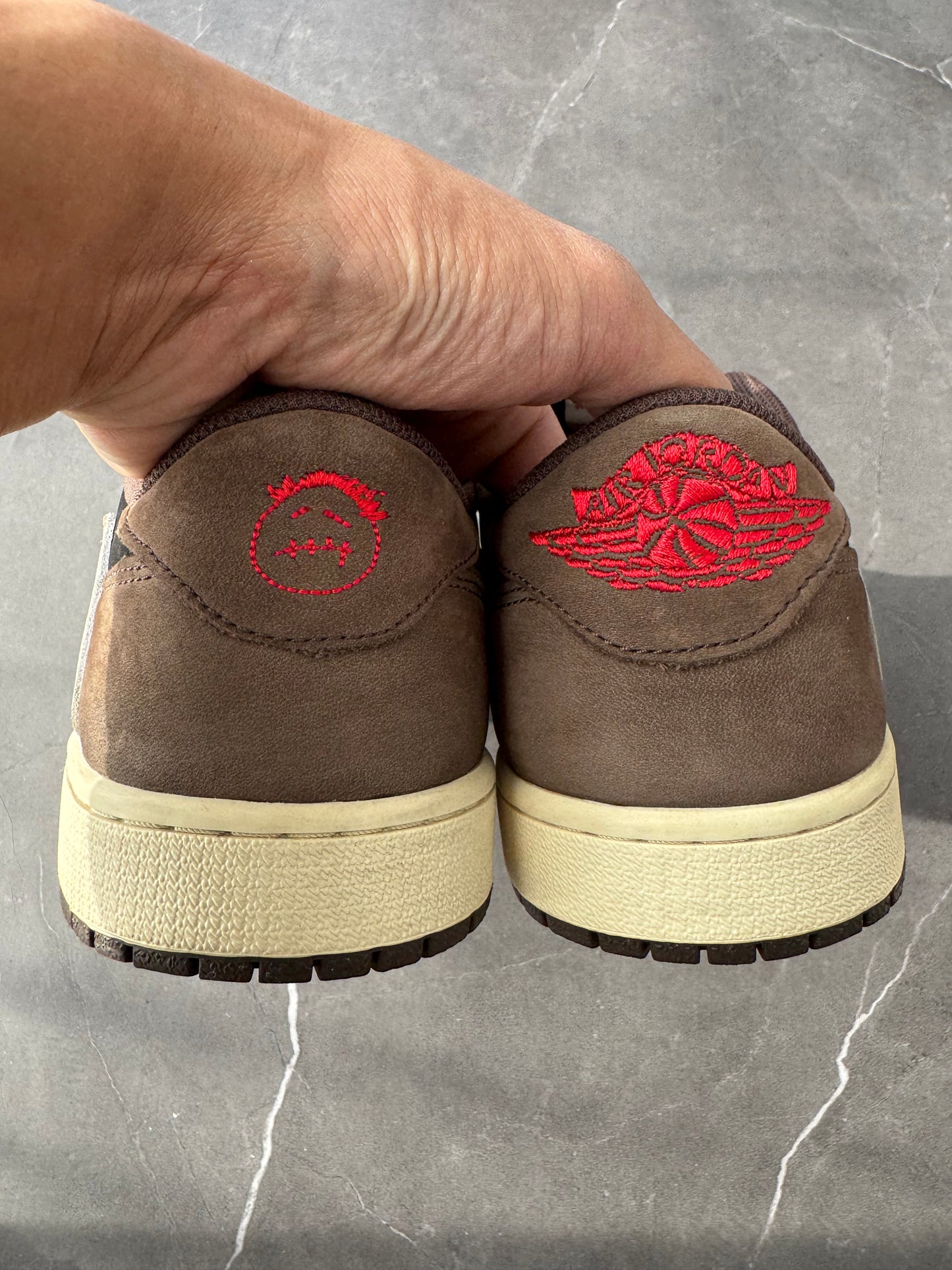 Air Jordan 1 Low Travis Scott Mocha US11