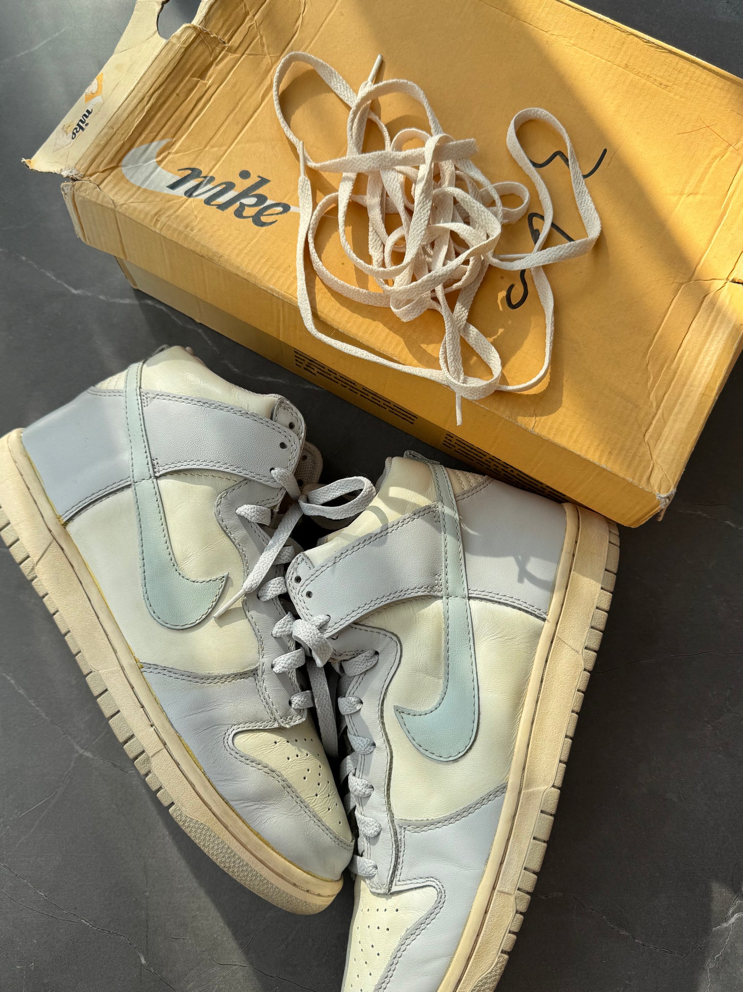 Dunk High VNTG Pack Neutural Grey Sail 2008 US10.5