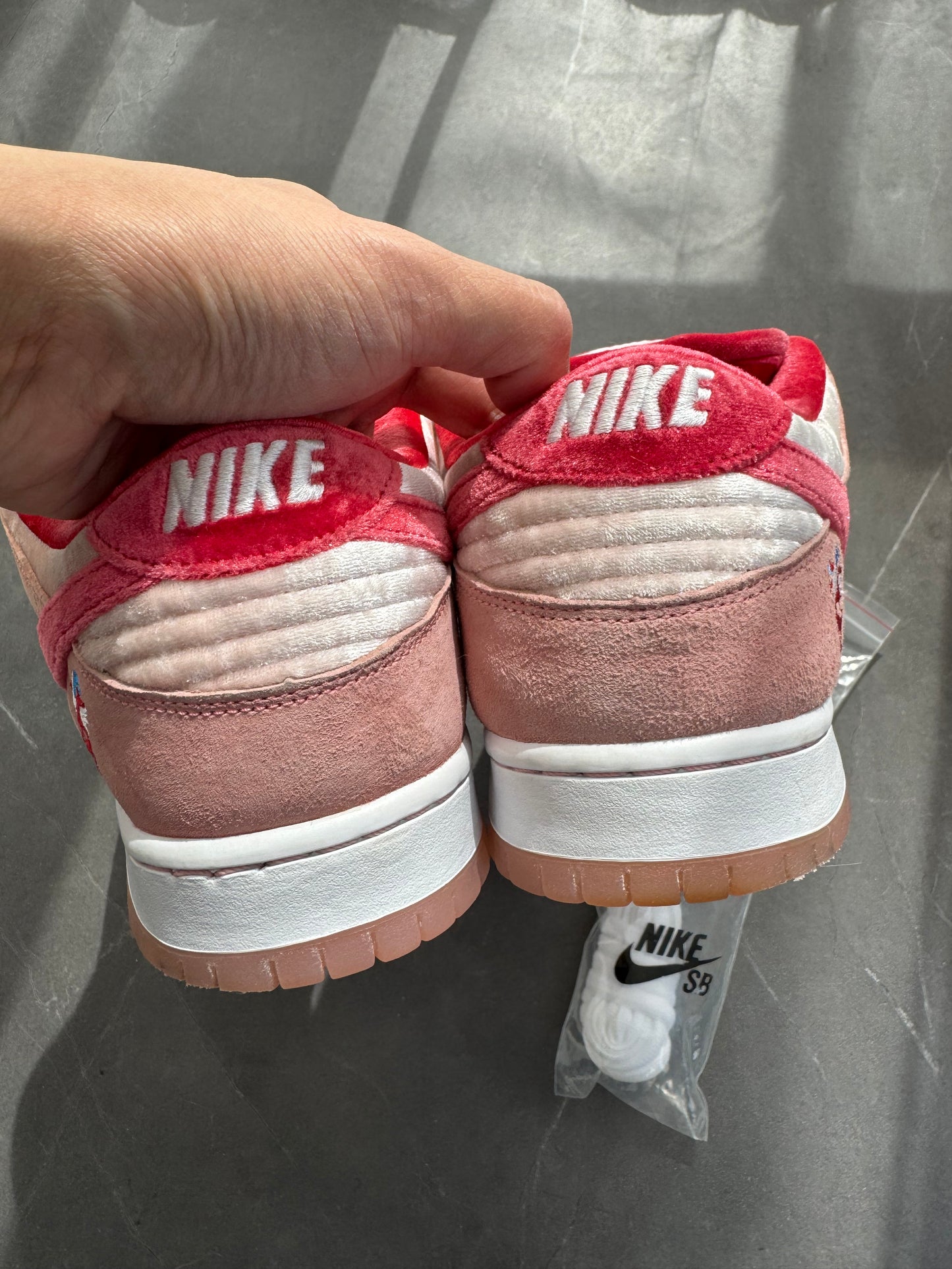 Dunk Low Pro SB Strange Love US10.5