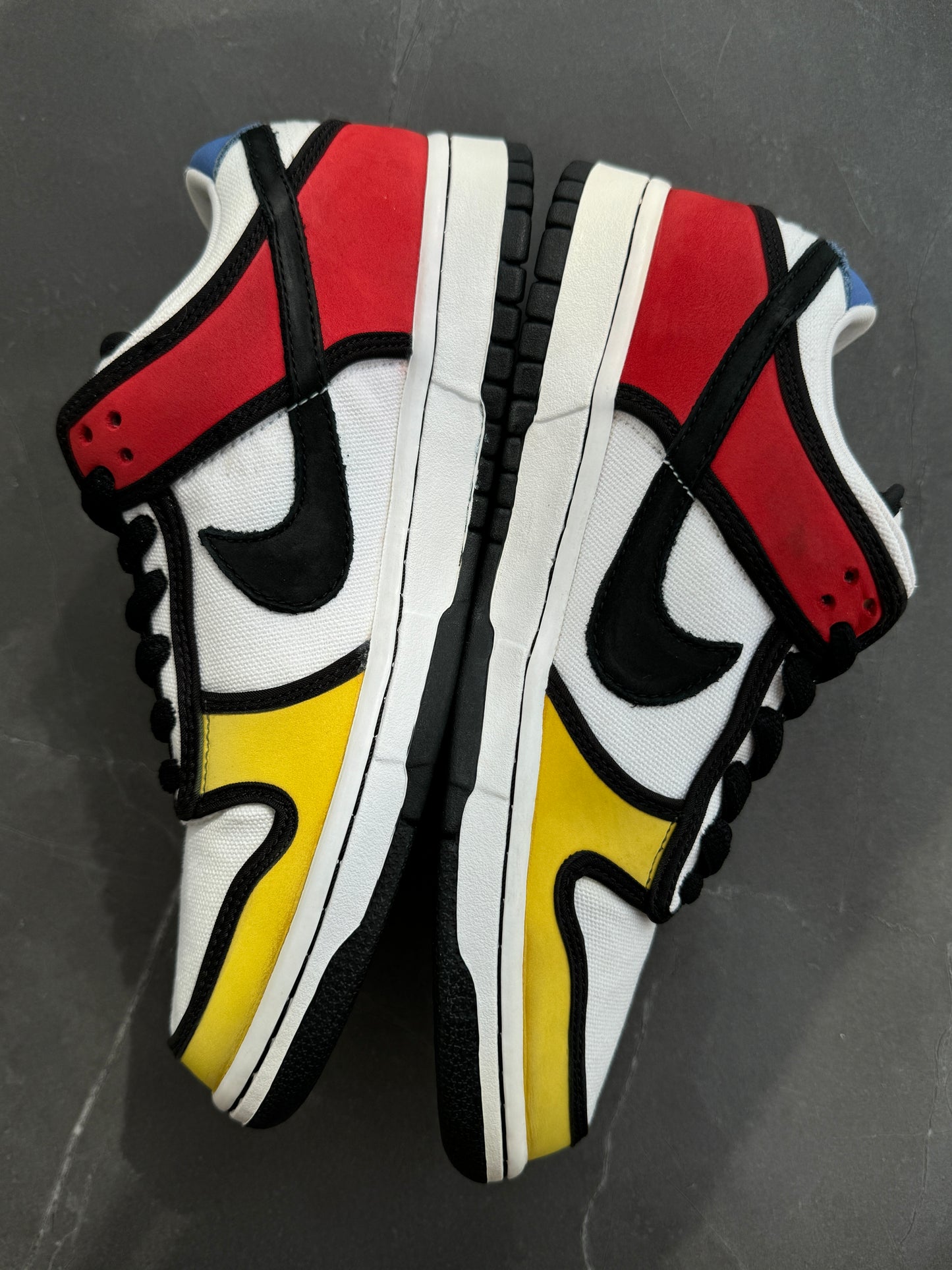 Dunk Low Pro SB Piet Mondrian 2008 US8