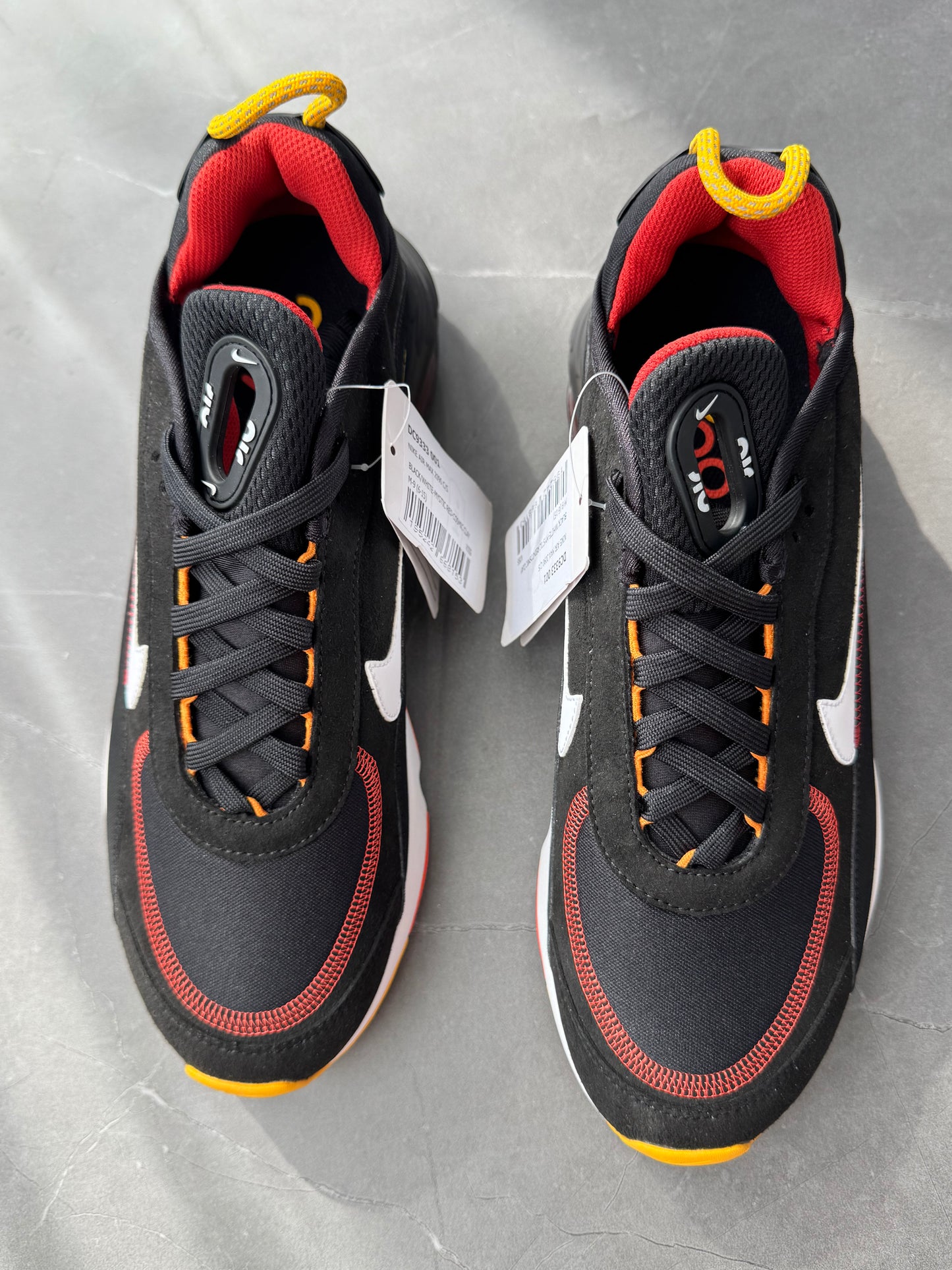 Air Max 2090 Varsity Red Black Sample