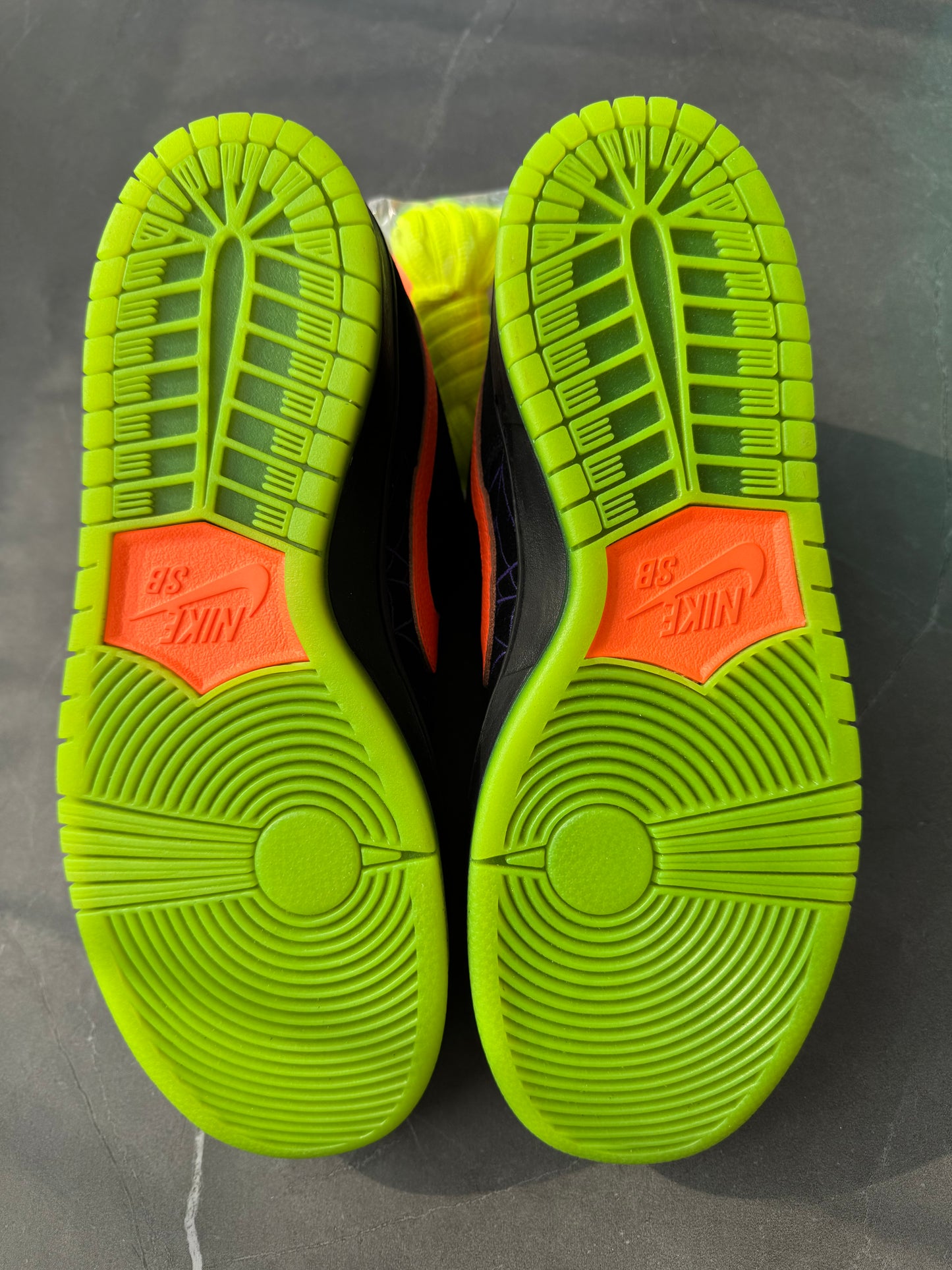 Dunk Low Pro SB Night Of Mischief