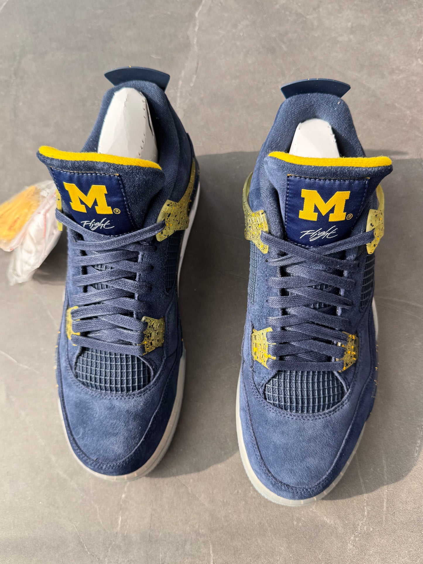 Air Jordan 4 Michigan PE Ⓜ️