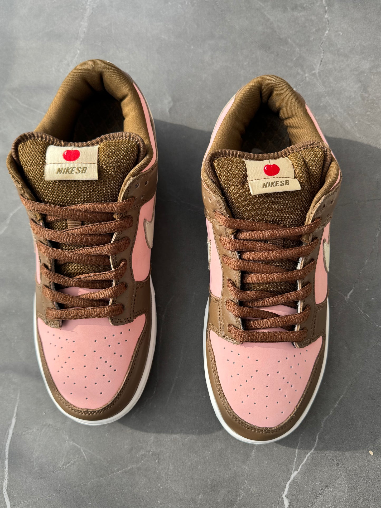 Dunk Low Pro SB Stussy Cherry 2005 US10